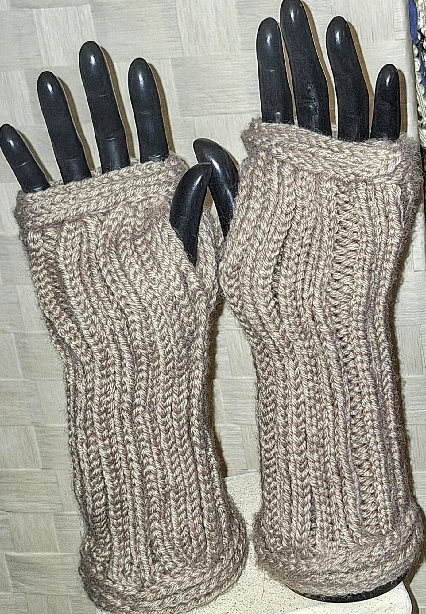 Cashmere Blend Embossed Fingerless Gloves, view 3