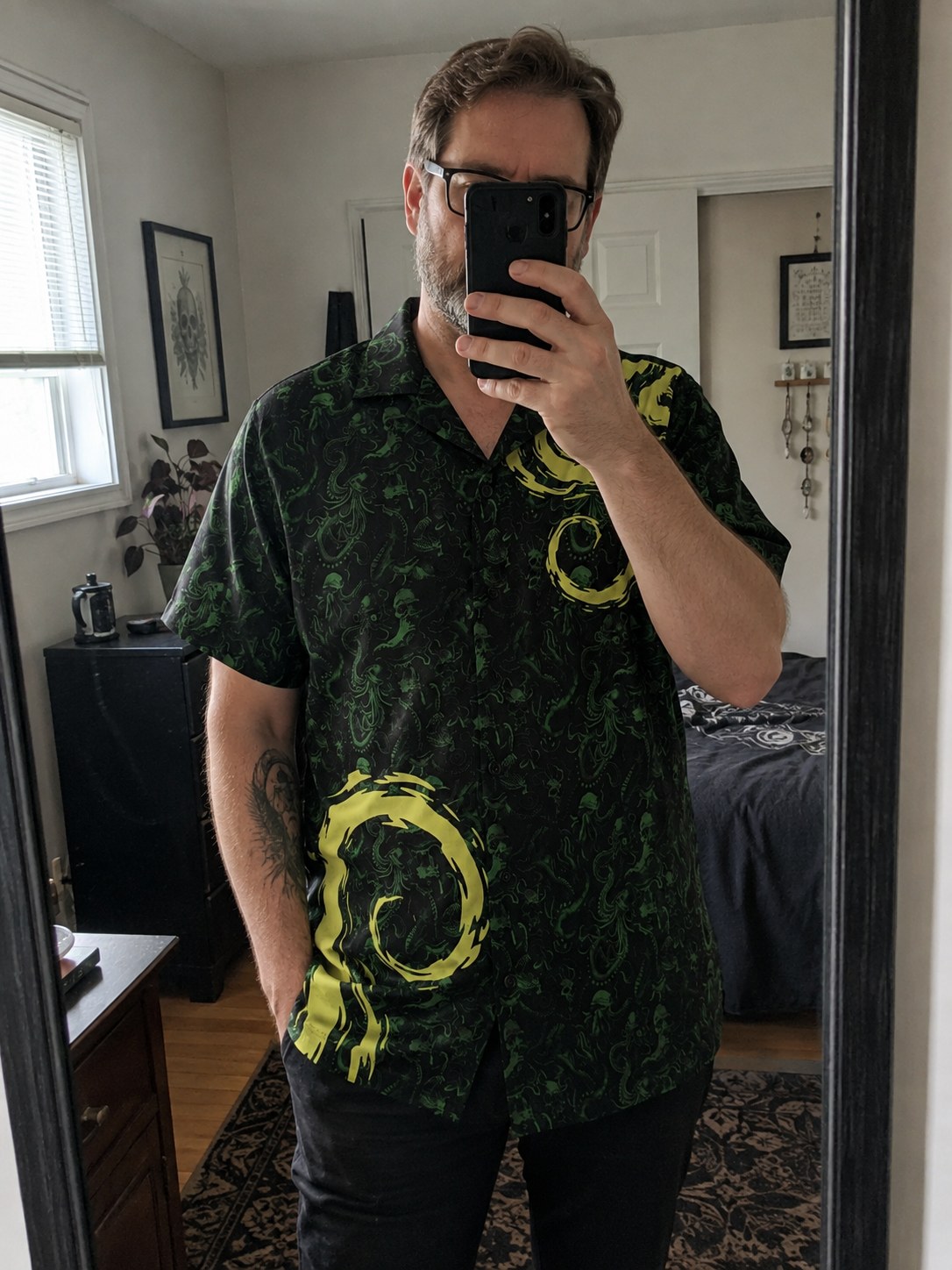 Hawaiian Shirt of Cthulhu Pattern and Details
