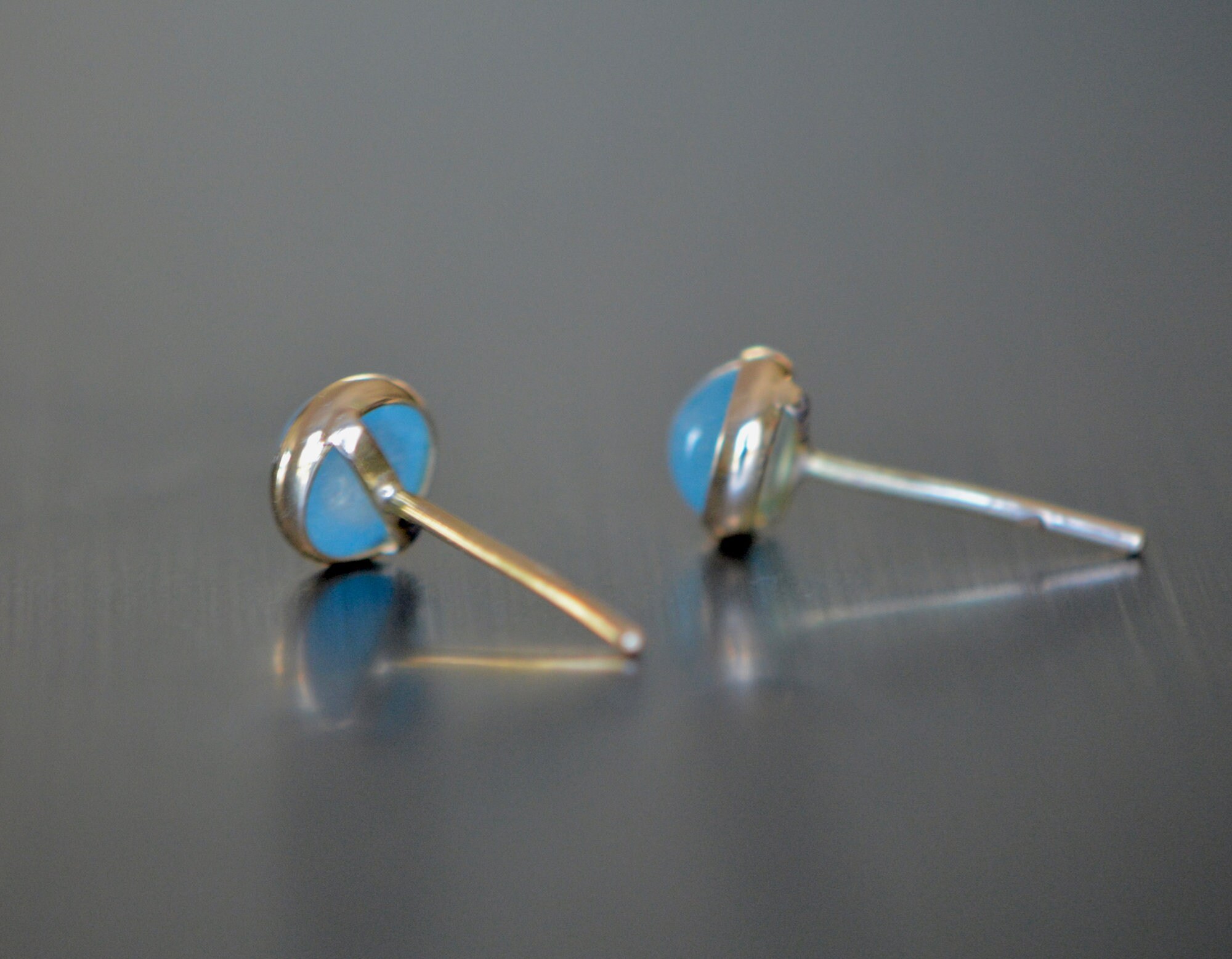 Aquamarine Cabochon Stud Earrings Solid 14kt Gold : March Birthstone Jewelry, detail view