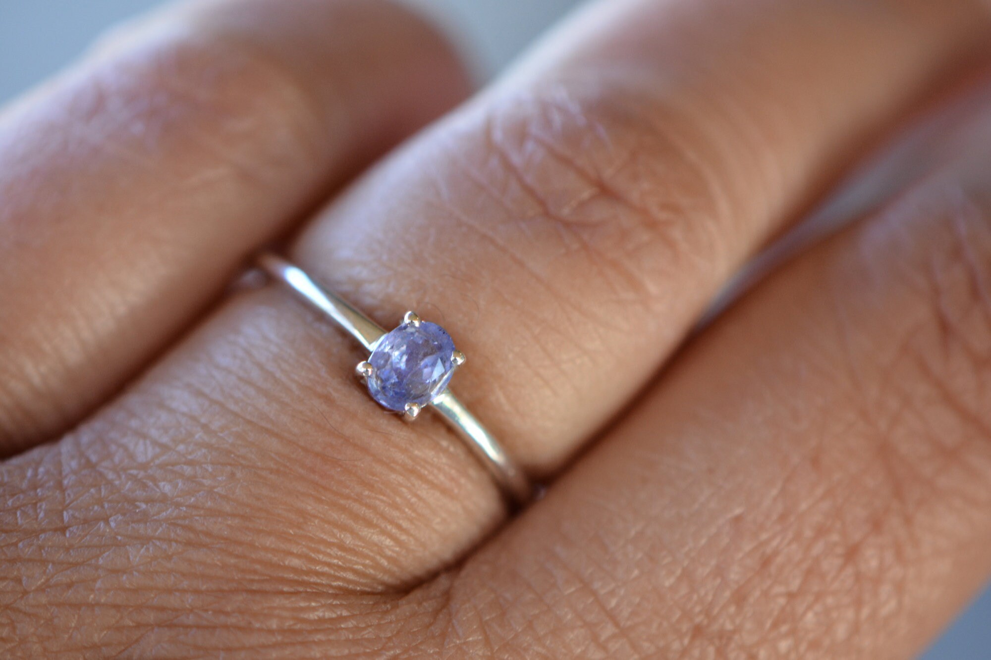 Minimalist Oval Tanzanite Ring Sterling Silver, Purple Gemstone Ring, December Birthstone Ring, Stacking Ring, Everyday Ring, Gift for Women, worn view