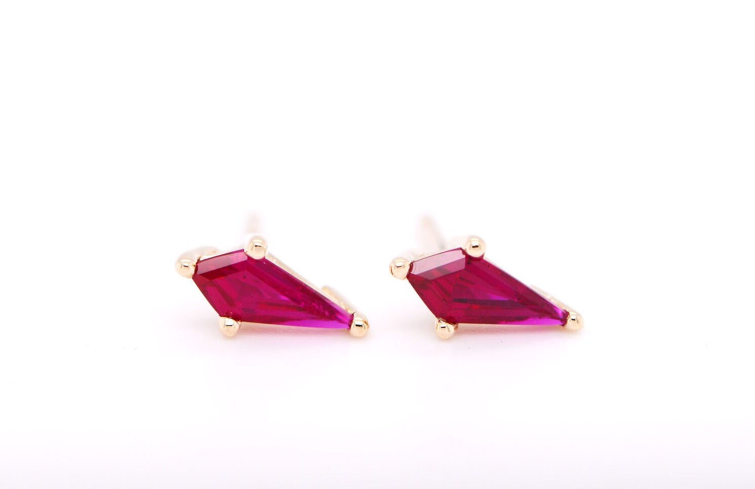 Dainty 14k Gold Lab Ruby Shield Stud Earrings, July Birthstone, detail view