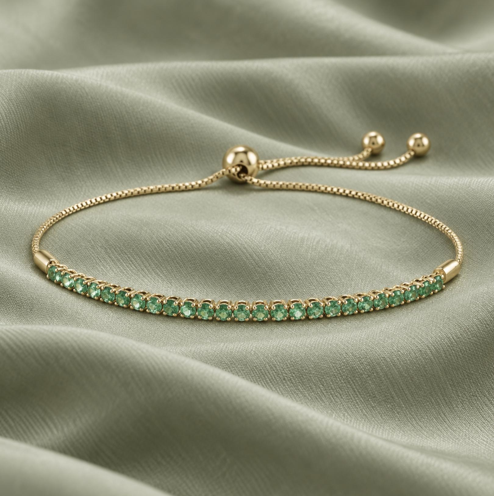 Natural Emerald Adjustable Bolo Bracelet Solid 14k Gold : 20th and 35th Anniversary Gift for Wife, detail view