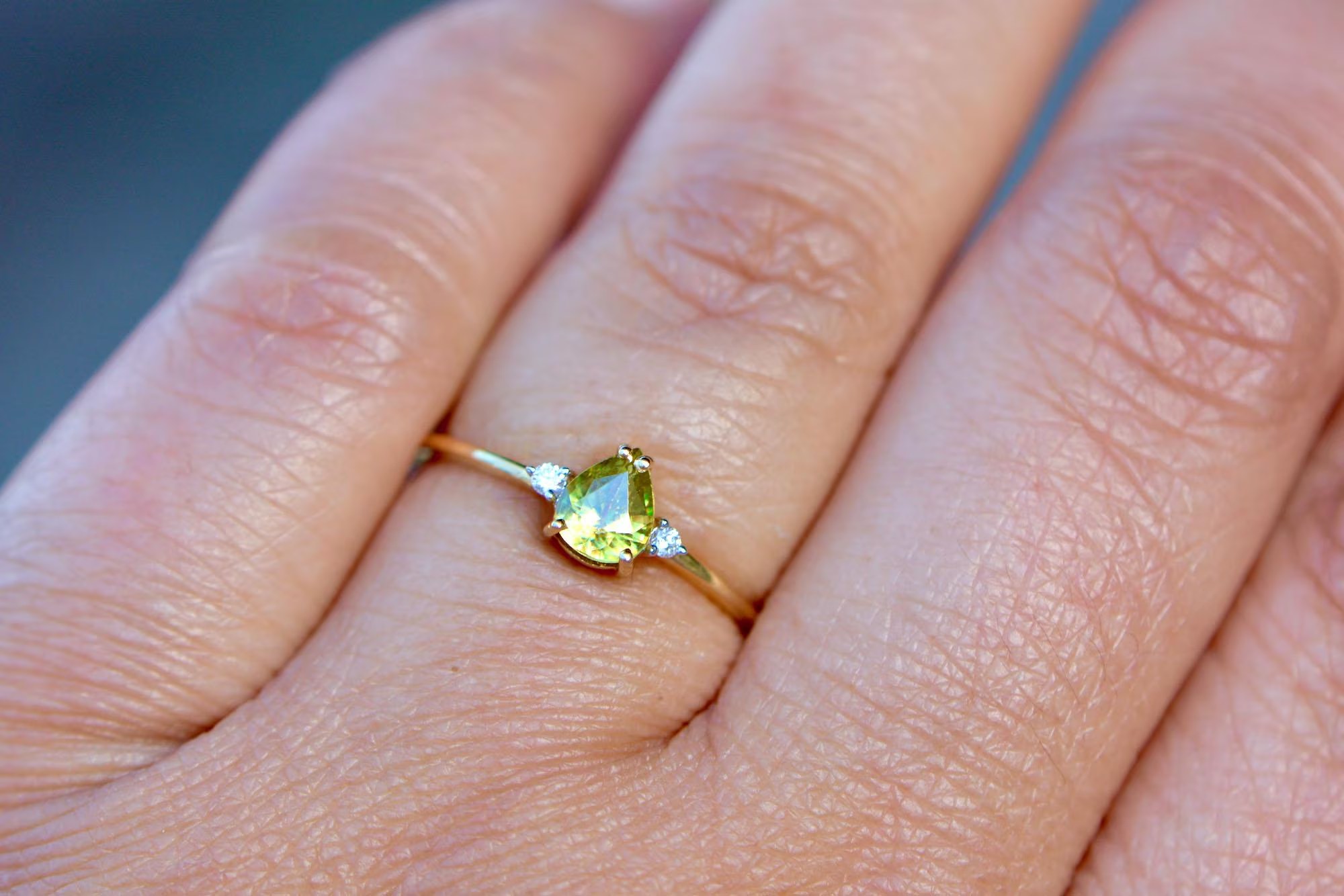 Peridot Teadrop Solid 14k Gold Minimalist Ring with Diamonds : August Birthstone