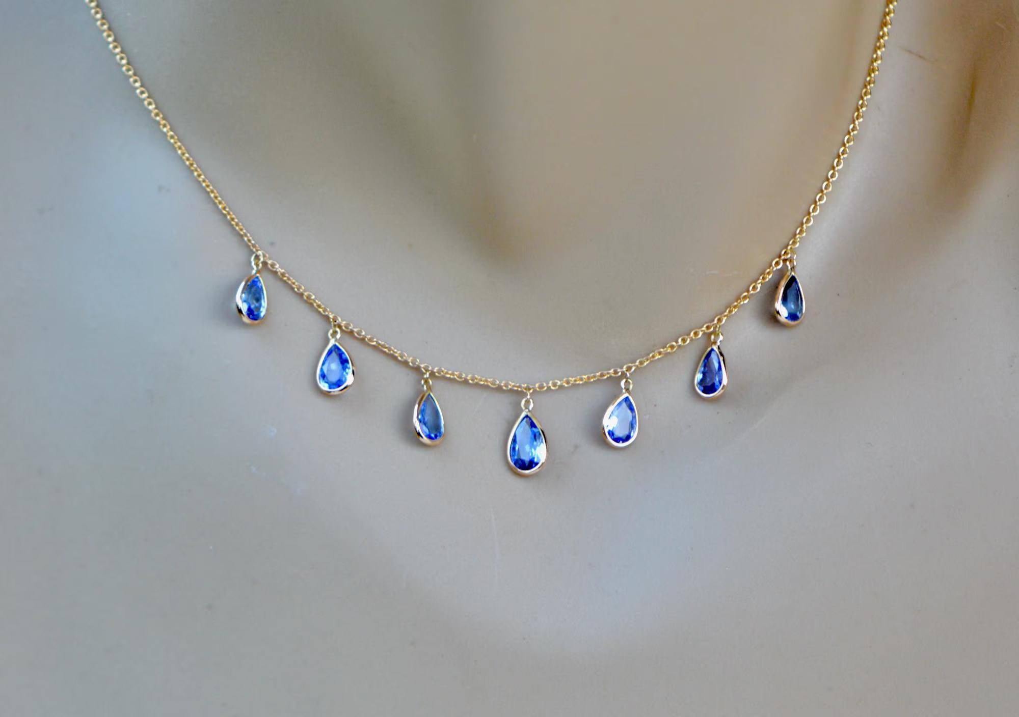 Natural Tanzanite Drops Necklace Solid Gold 18k : 8th or 24th anniversary gift for Wife
