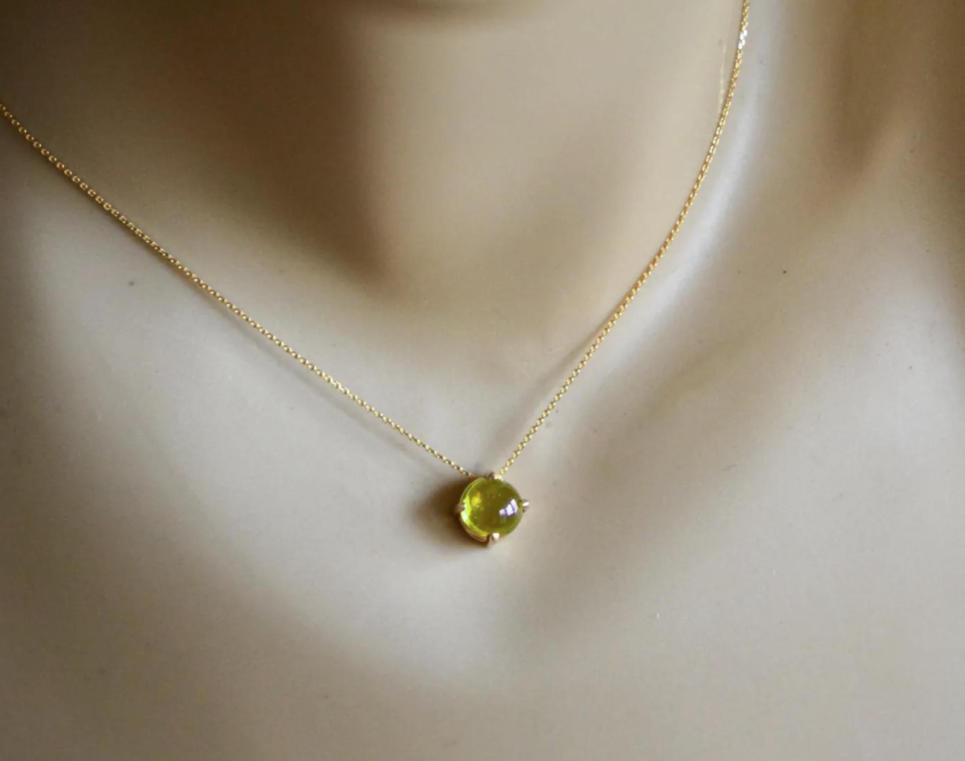 Peridot Round Cabochon Slide Solitaire Necklace 14k Gold : August Birthstone, detail view