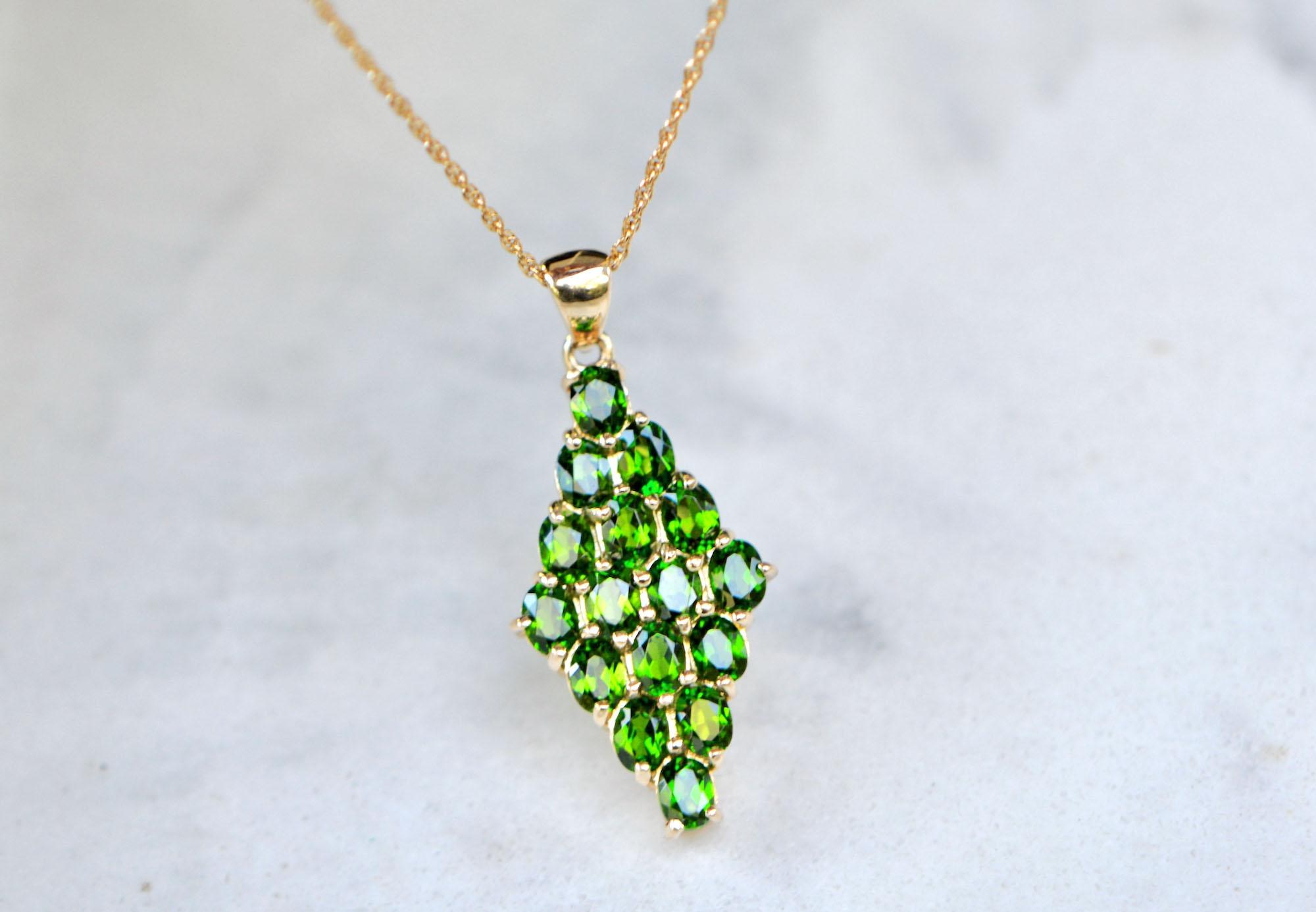 Chrome Diopside Vintage Necklace Solid 14k Gold : Green Gemstone Jewelry