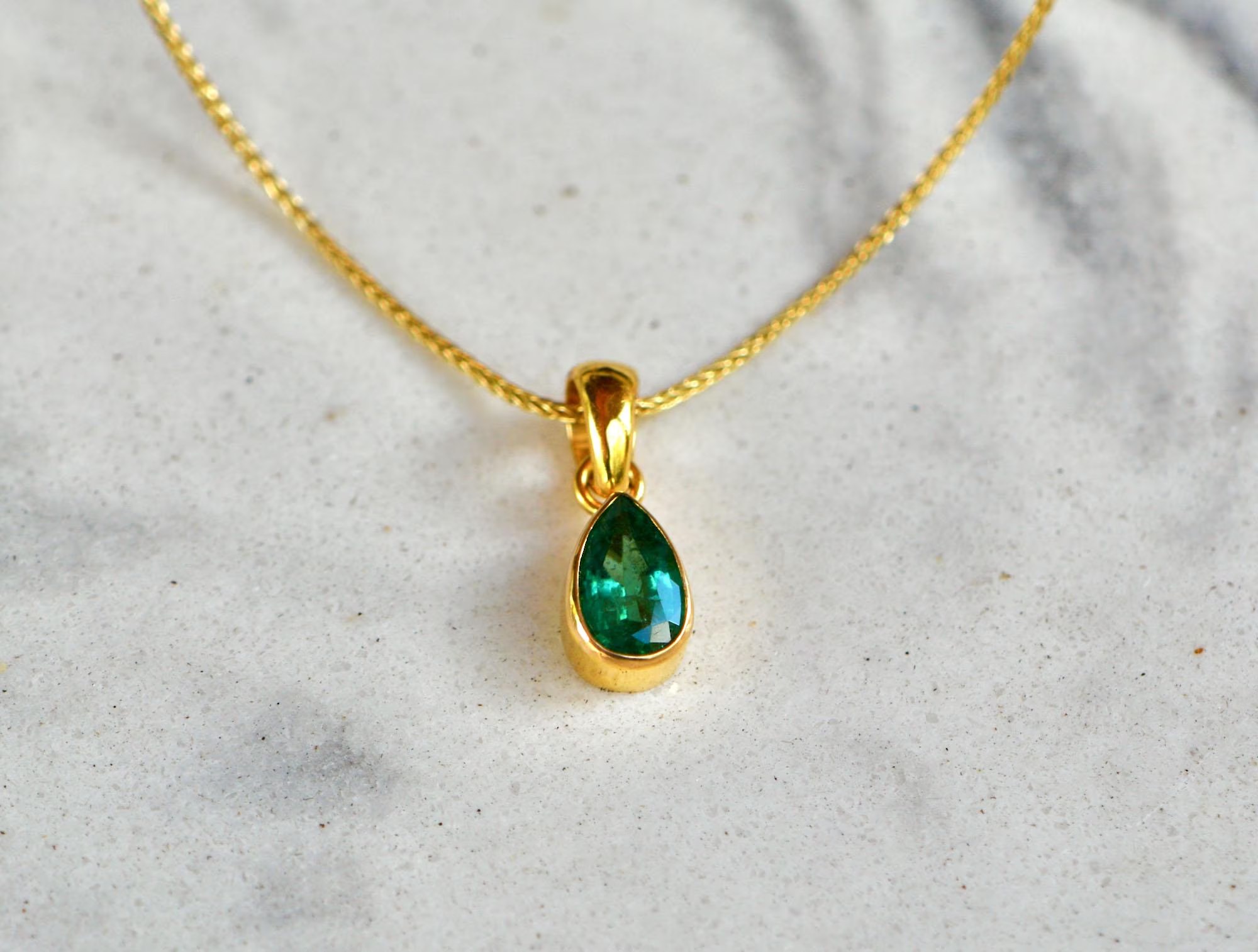 Emerald Teardrop Solid 18k Gold Pendant : May Birthstone Jewelry