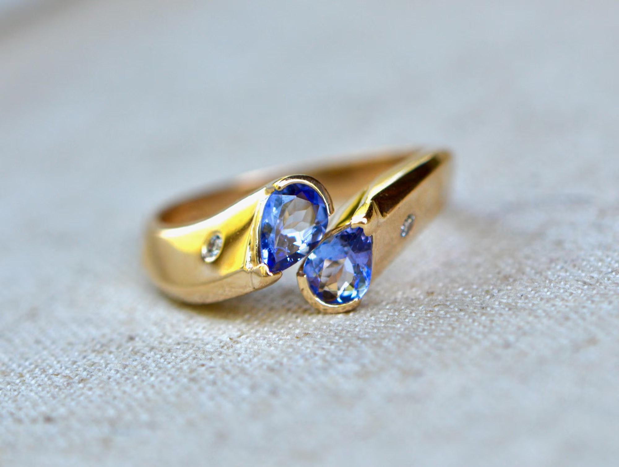 Tanzanite Diamond 14k Gold Toi et Moi Ring : December Birthstone Ring