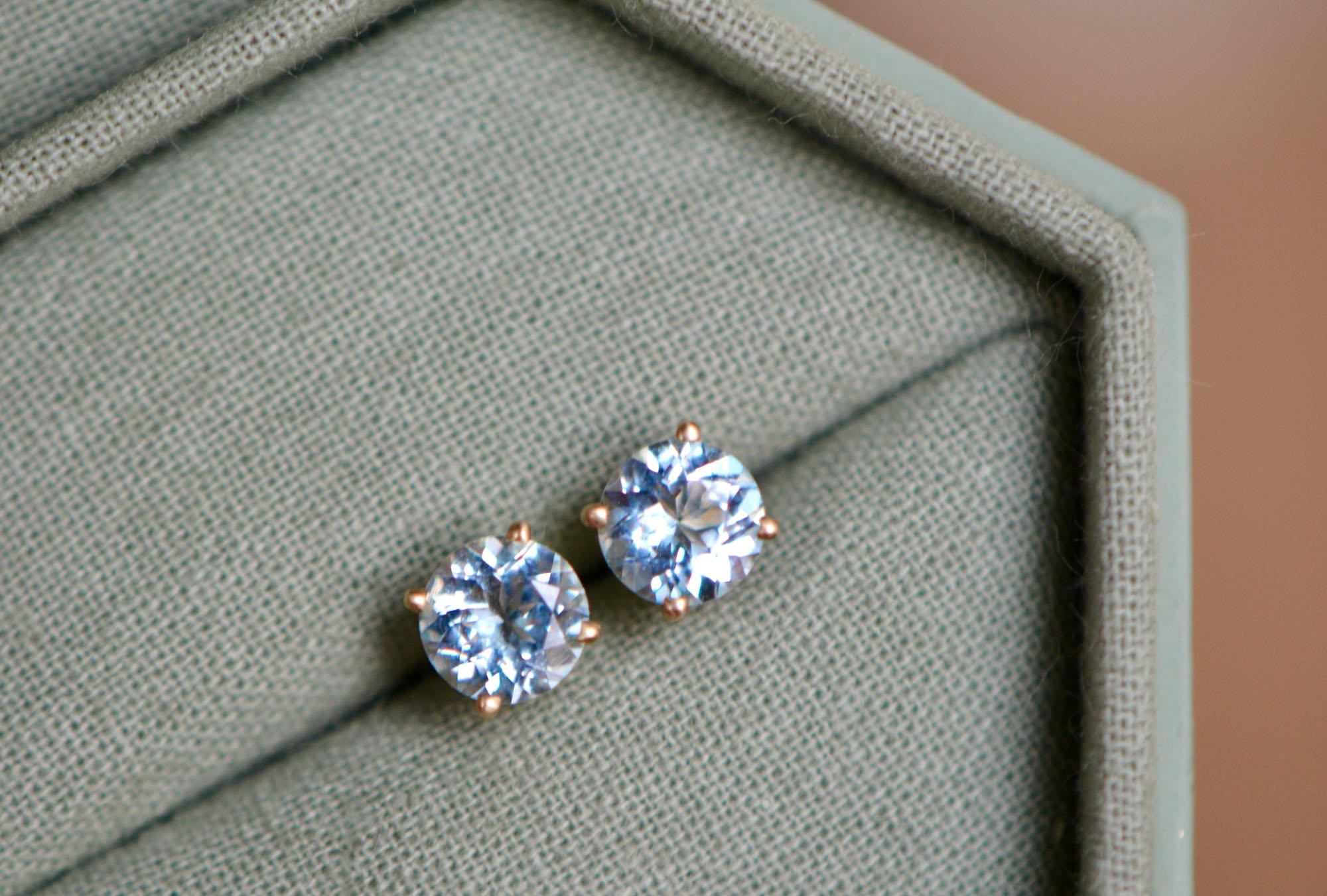 Aquamarine Natural 6mm Round Stud Earrings Solid 14kt Gold : March Birthstone Jewelry, detail view