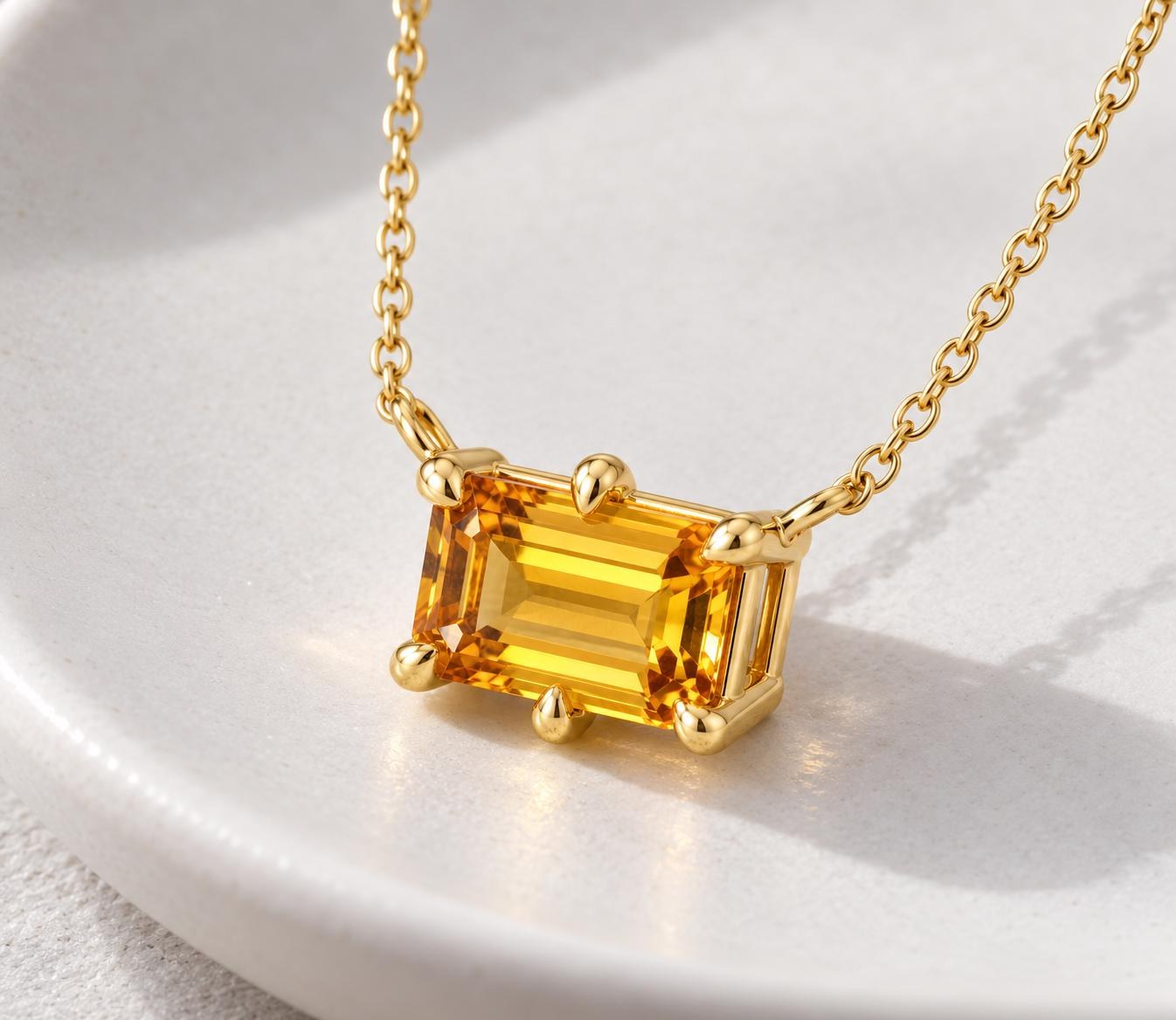 14k Gold AAA Citrine 6 Prong Claw Necklace, November Birthstone, detail view
