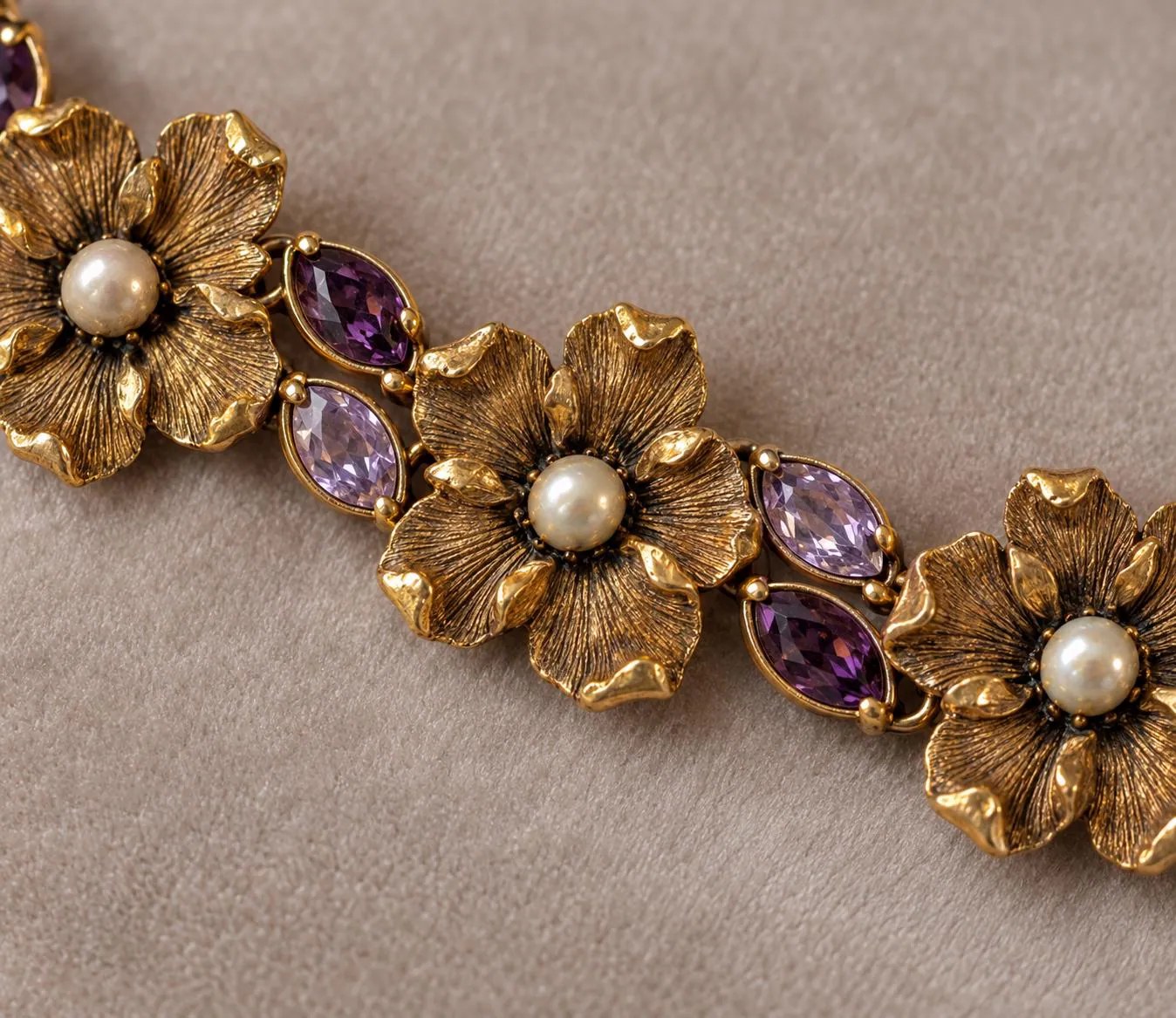 Vintage Gold Tone Rhinestone Amethyst & Pearl Dogwood Flower Statement Necklace, detail view