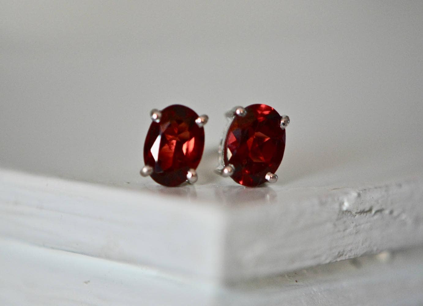 Garnet Oval Stud Earrings Sterling Silver, 7x5mm