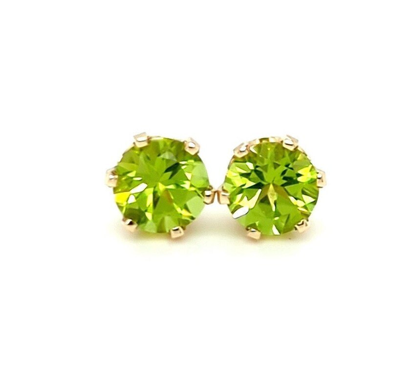 Peridot 1 CT 14k Gold Round Stud Screwback Earrings 7mm : August Birthstone Jewelry