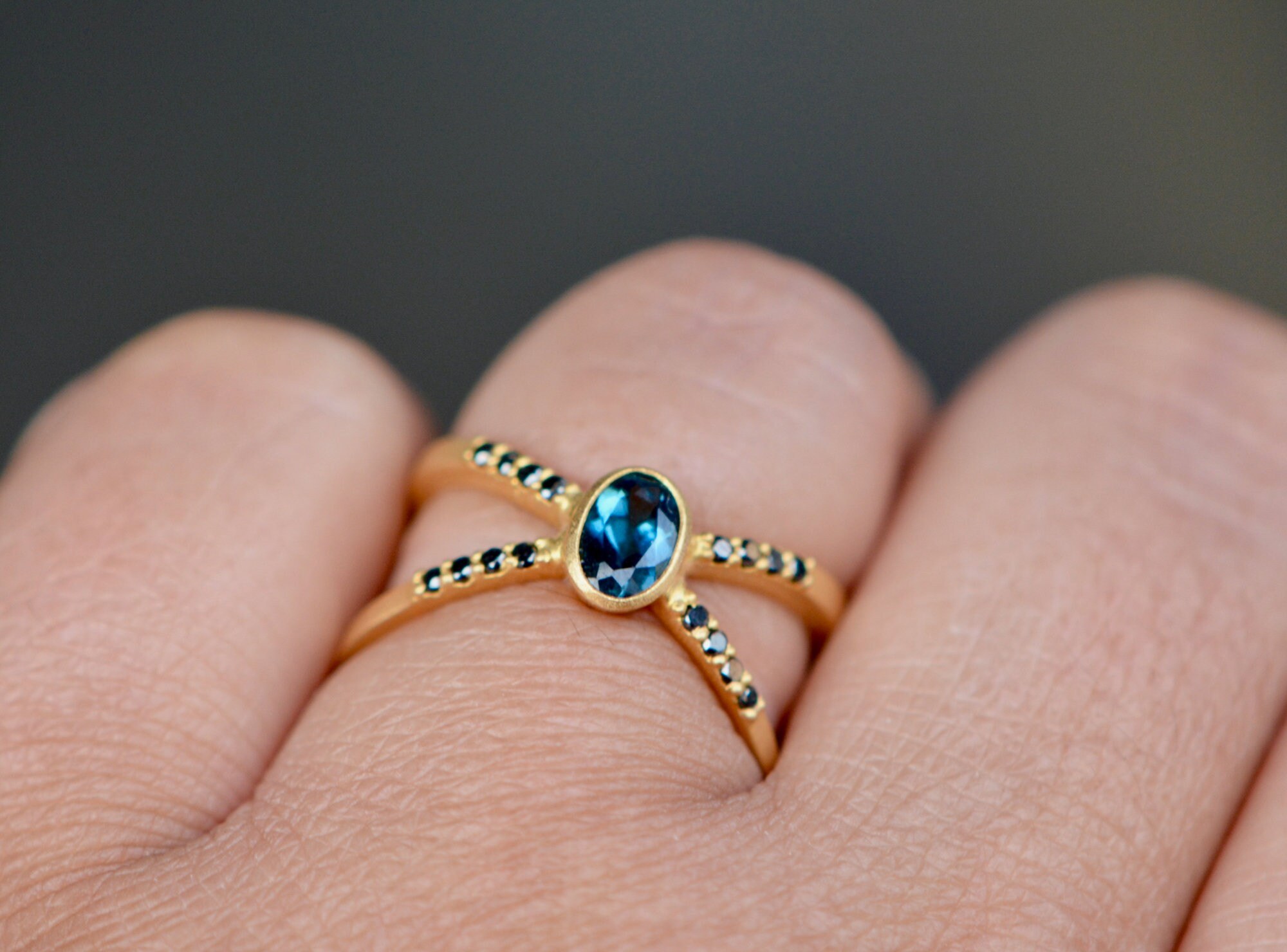 London Blue Topaz & Black Diamond 14k Gold Criss Cross Cocktail Ring - Size 7