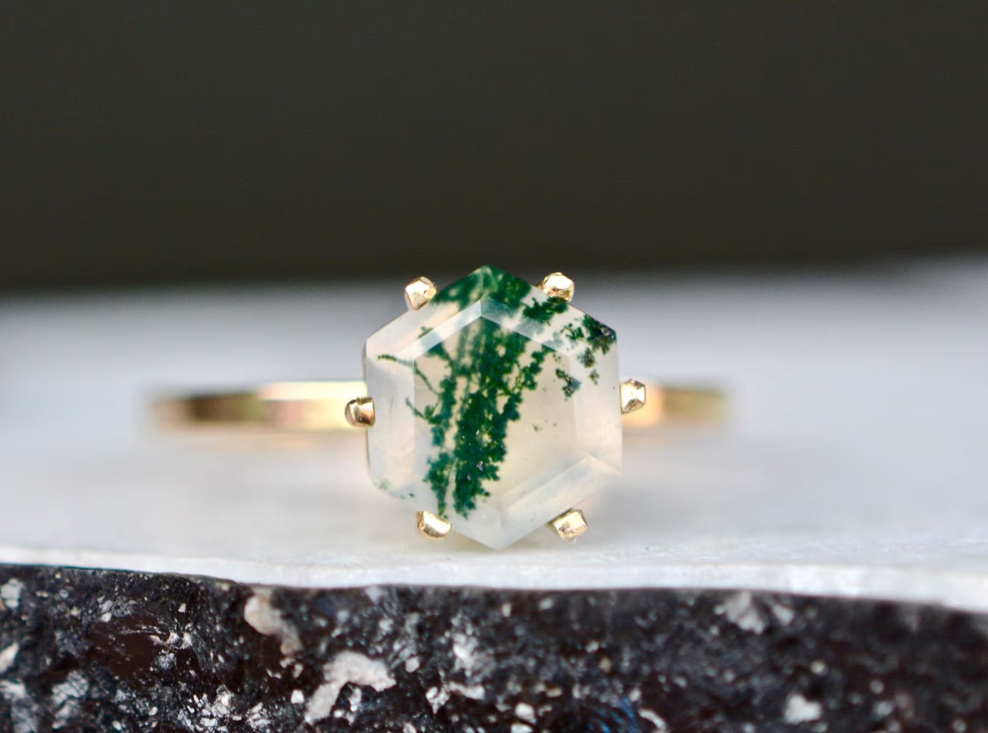 Moss Agate Ring, 14k Gold Ring, Unique Solitaire Ring, Hexagonal Green Gemstone Ring, Organic Jewelry, Green Moss Jewelry, Gift Wife