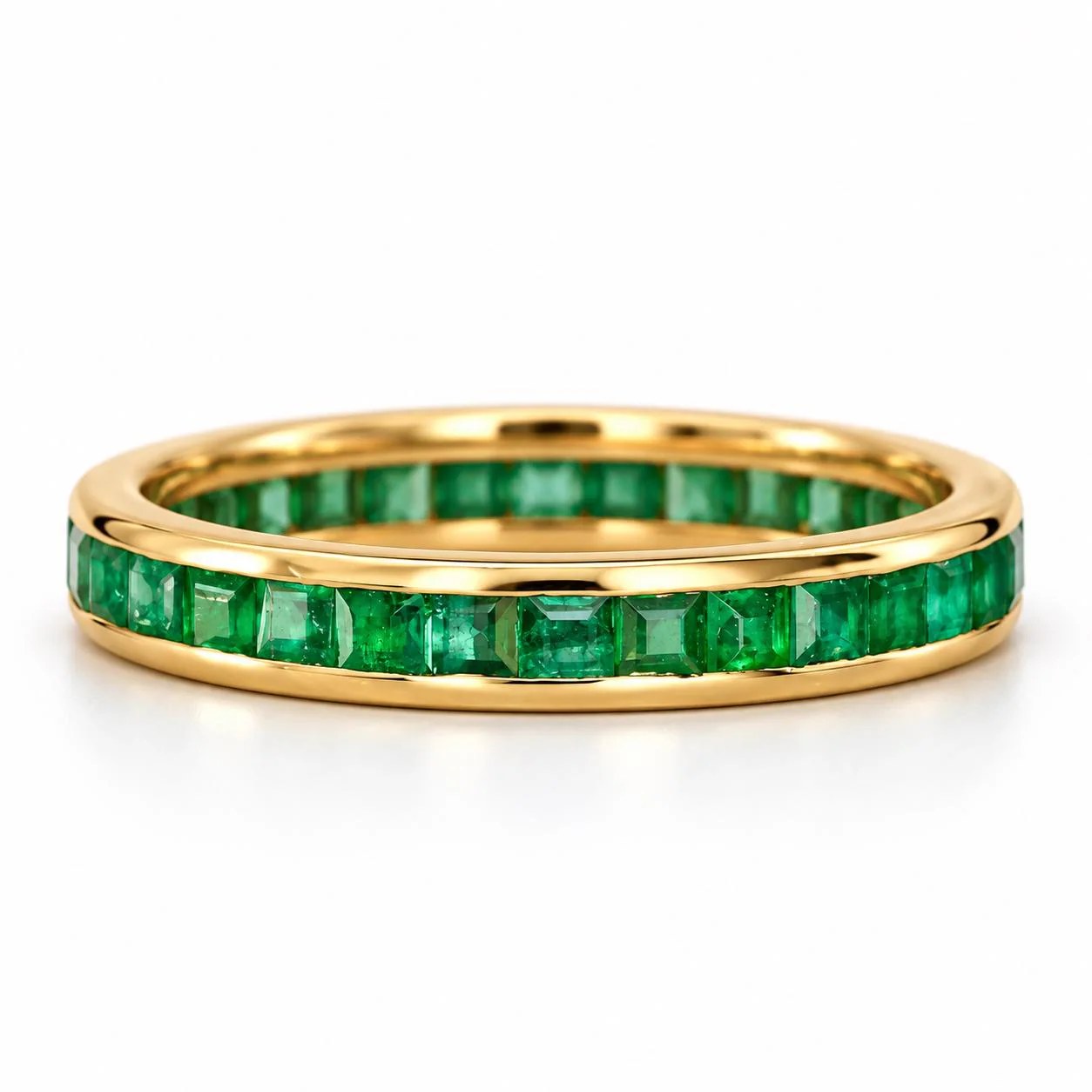 Emerald Eternity Band 14k Gold, May Birthstone Wedding Ring, detail view