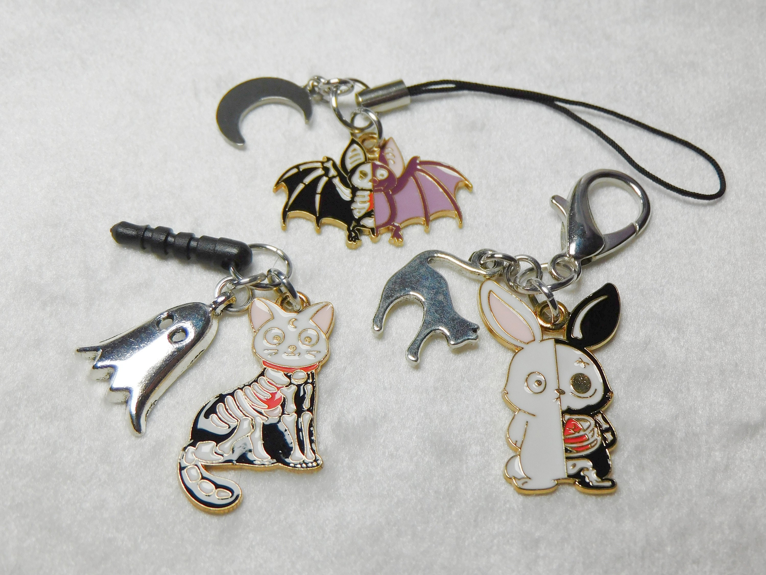 Halloween Charm, Creepy Cute Enamel Zipper Pull, Phone Charm, Audio Jack Plug