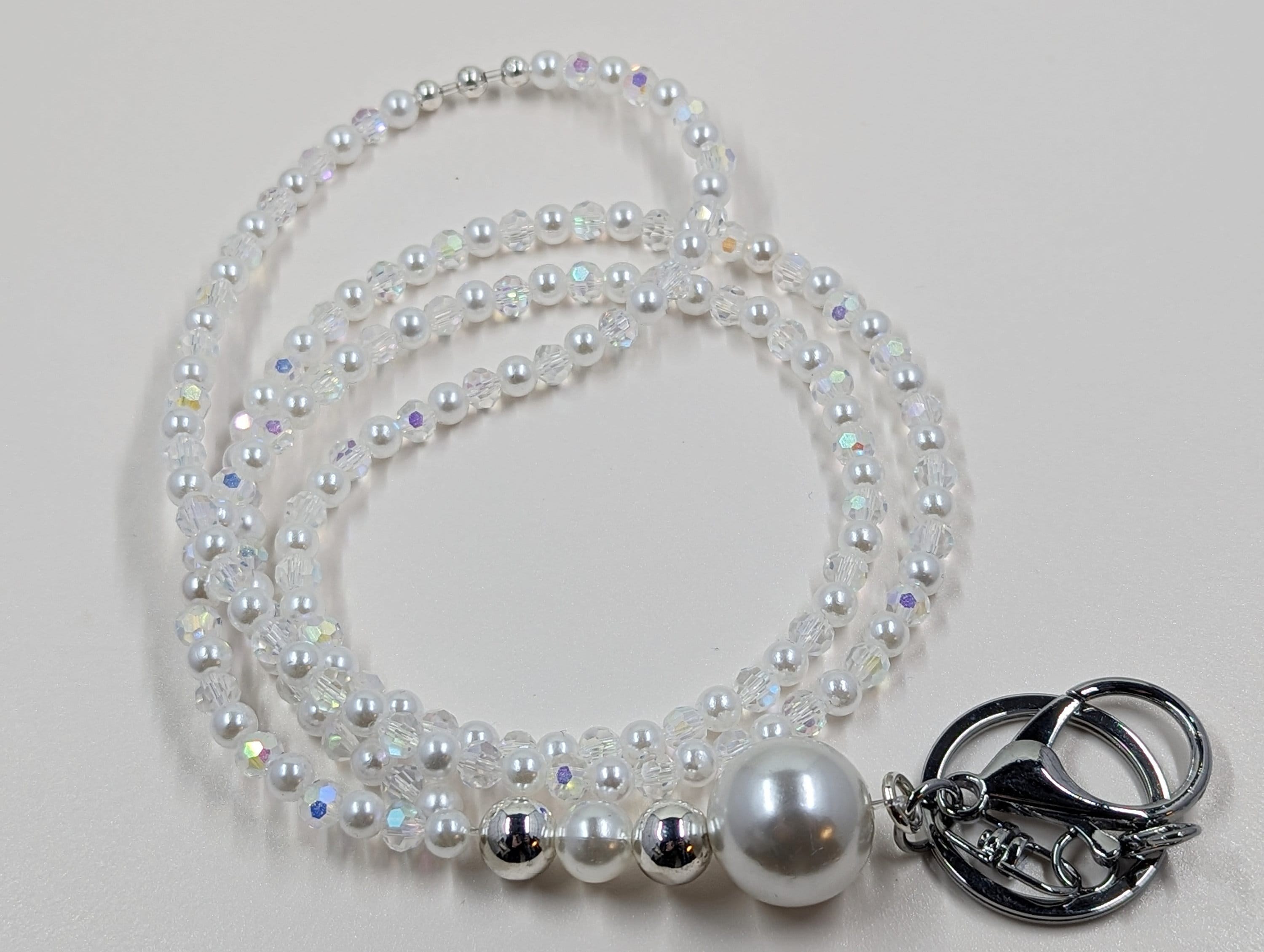 Pearl & Crystal Badge Lanyard: Elegant ID Holder, Length Variations Beaded Chain