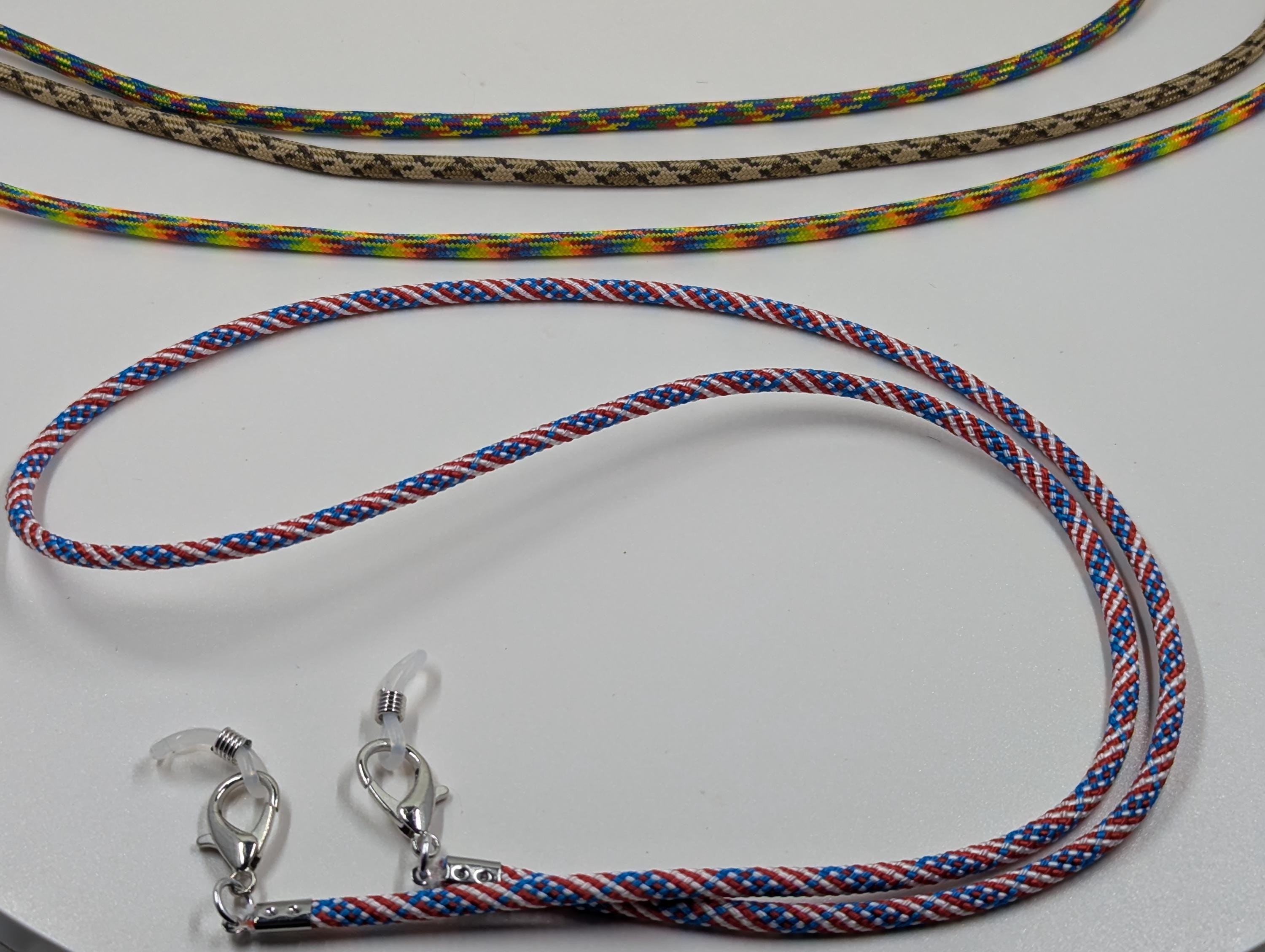 Patriotic Paracord Eyeglass Chain: Lightweight Unisex Sunglass Lanyard