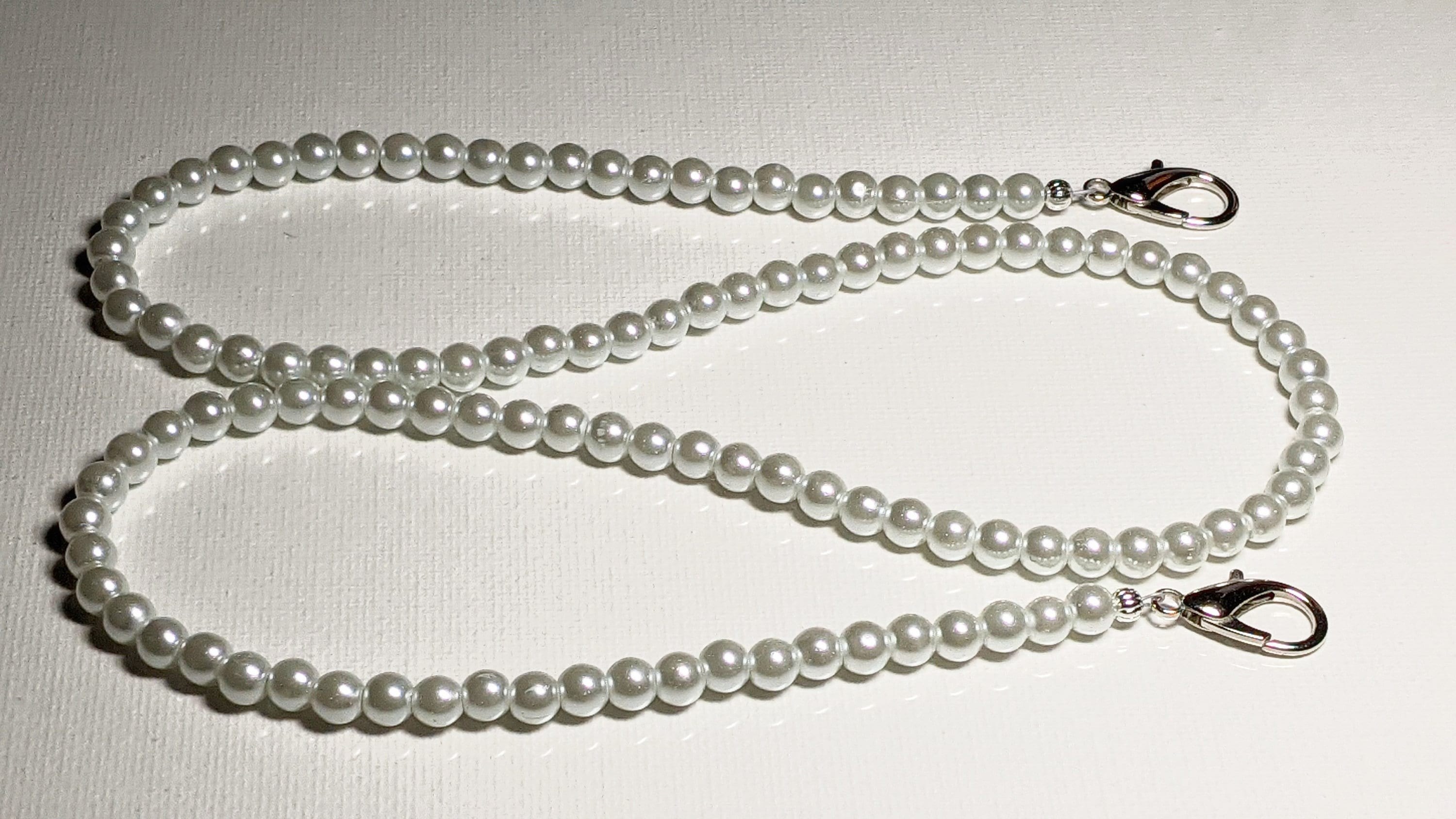 White Pearl Face Mask Chain: 26" Lanyard
