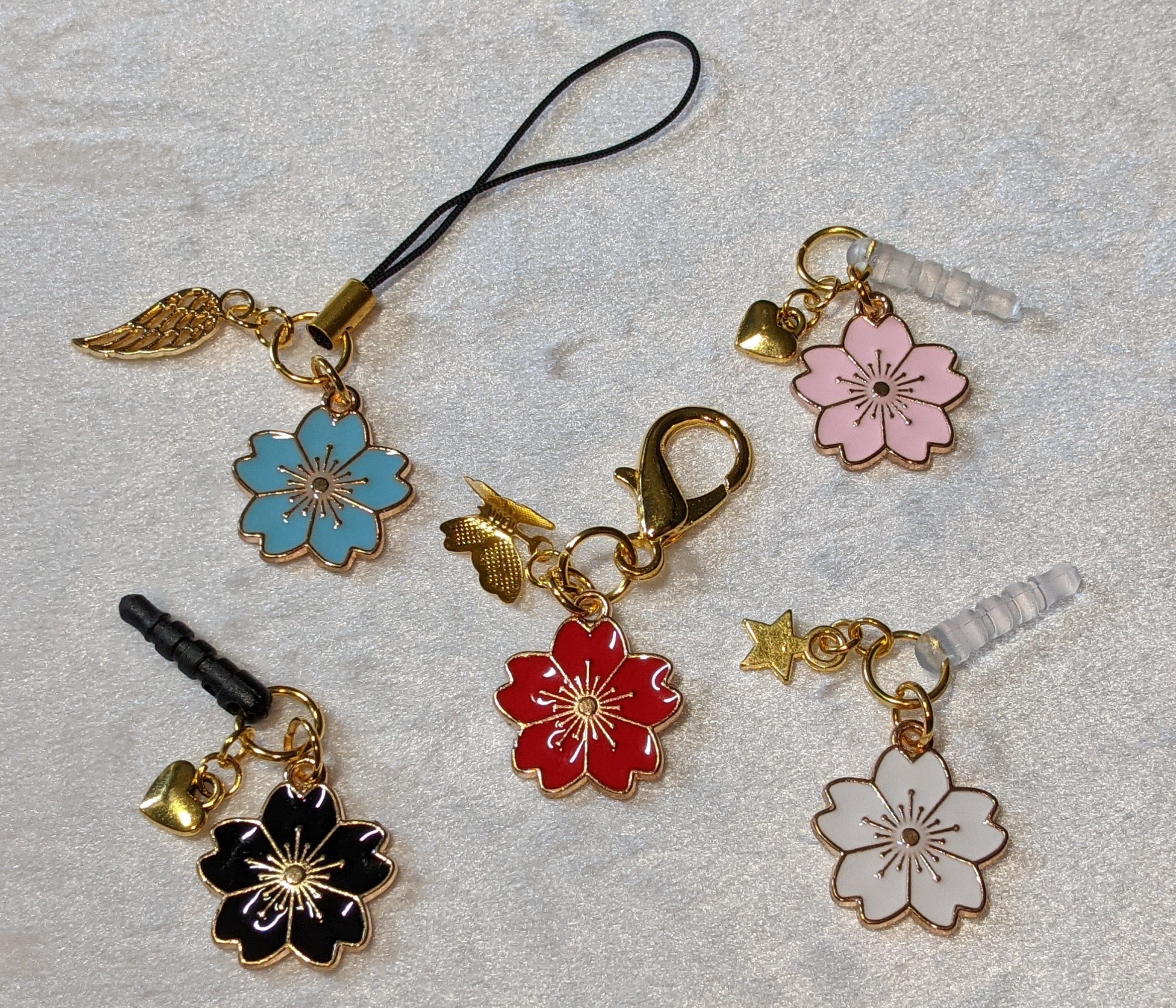 Flower Cell Phone Charm: Gold Enamel, 3.5mm Audio Jack, Zipper Pull