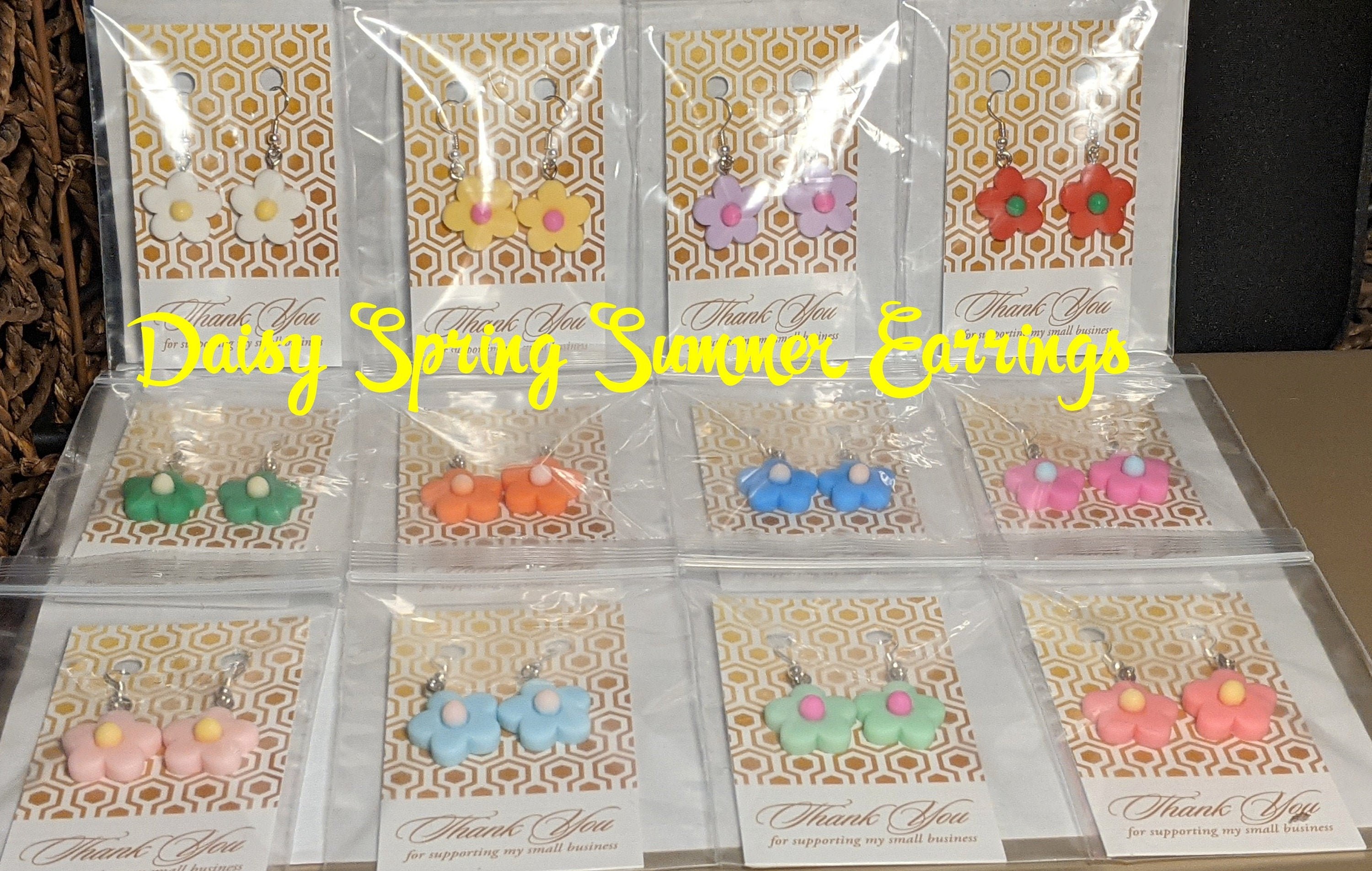 Daisy Flower Dangle Earrings: Colorful Spring Summer Floral