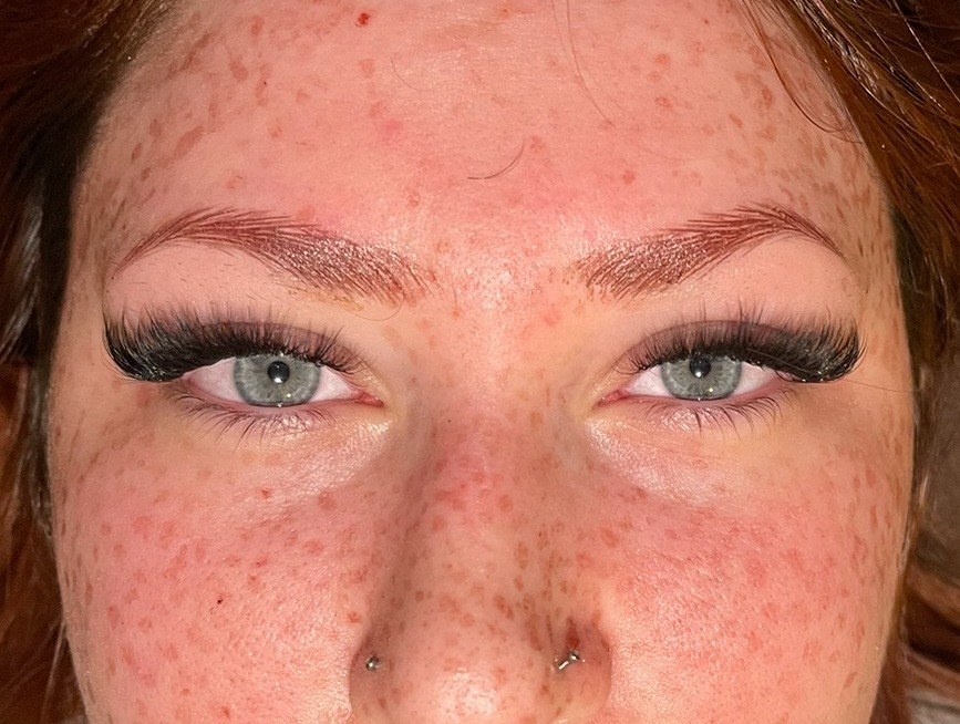 Close-up of full lash extensions on both eyes