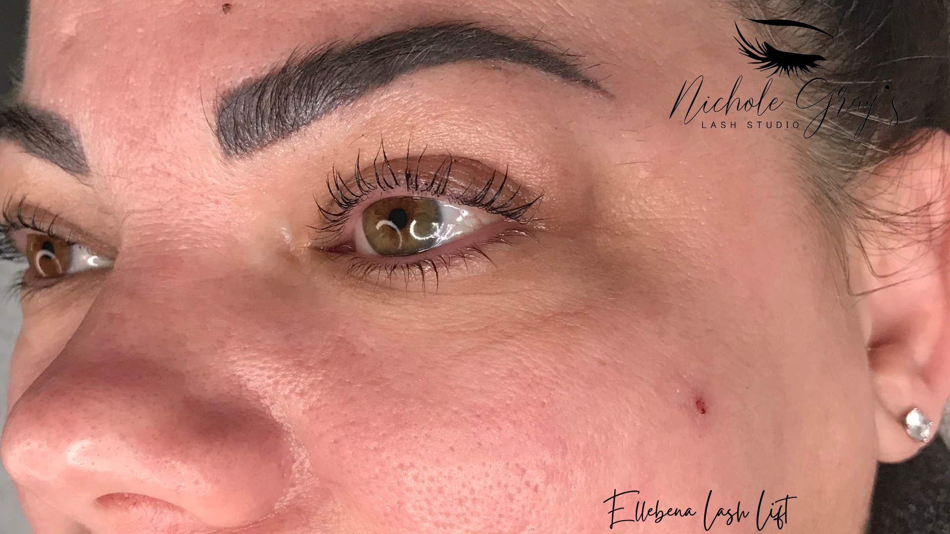 Lash artistry training