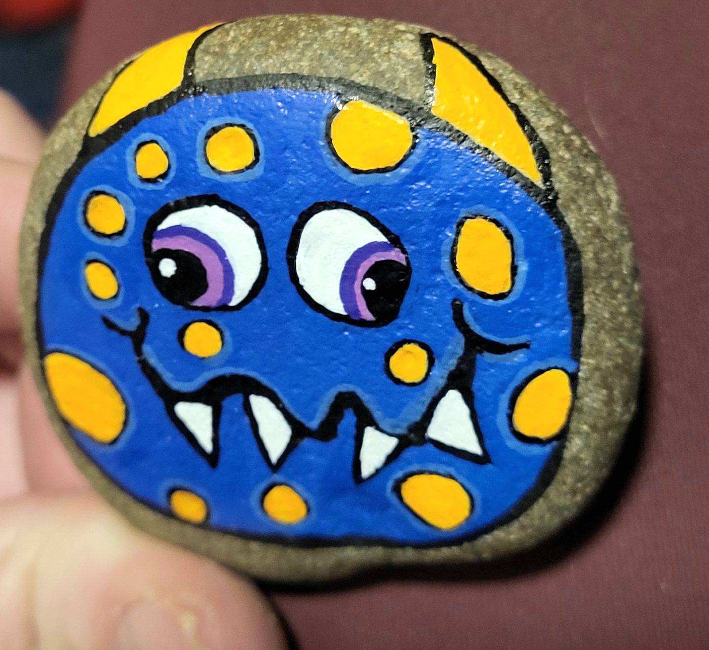 Blue polka-dot monster, main view