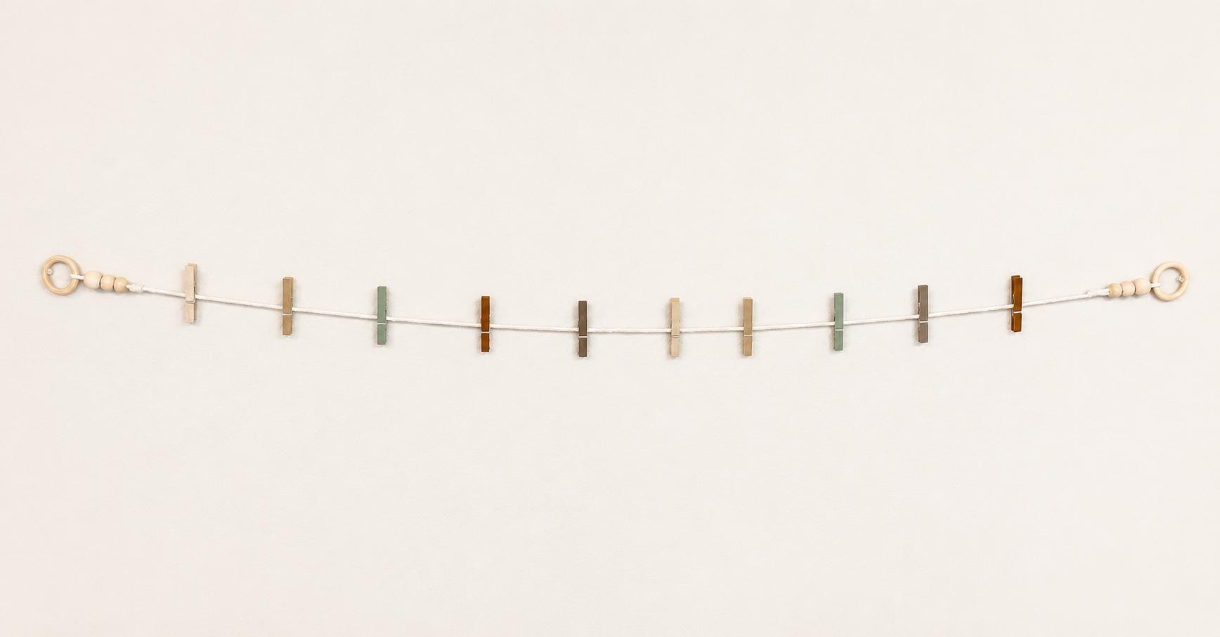 Woodland Clothespin Garland, product view 3