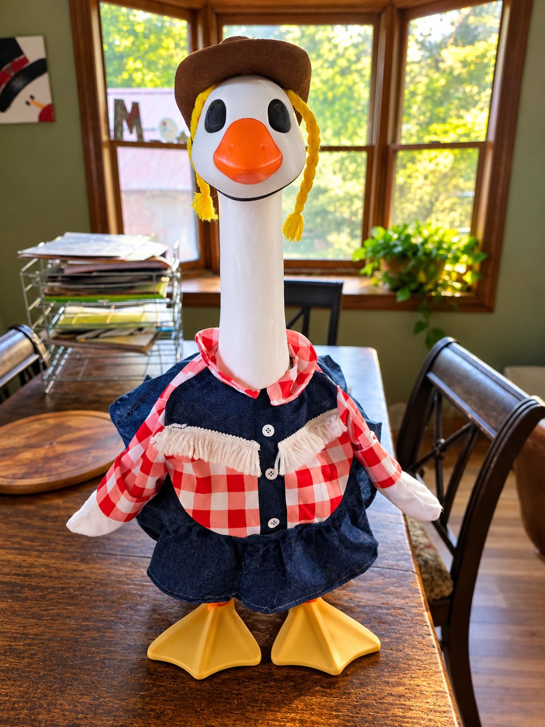 Pilgrim goose display figure