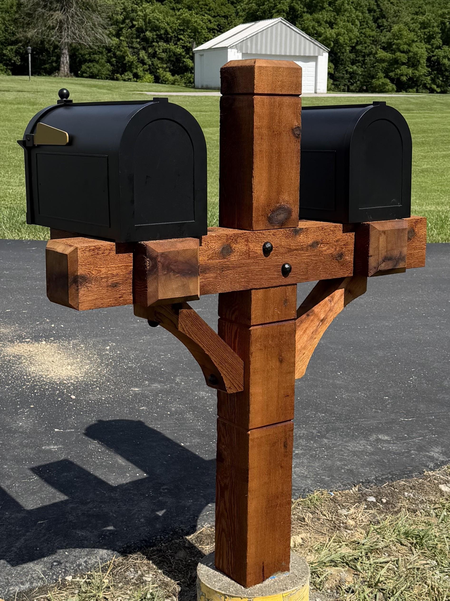 Dual mailbox post, view 2