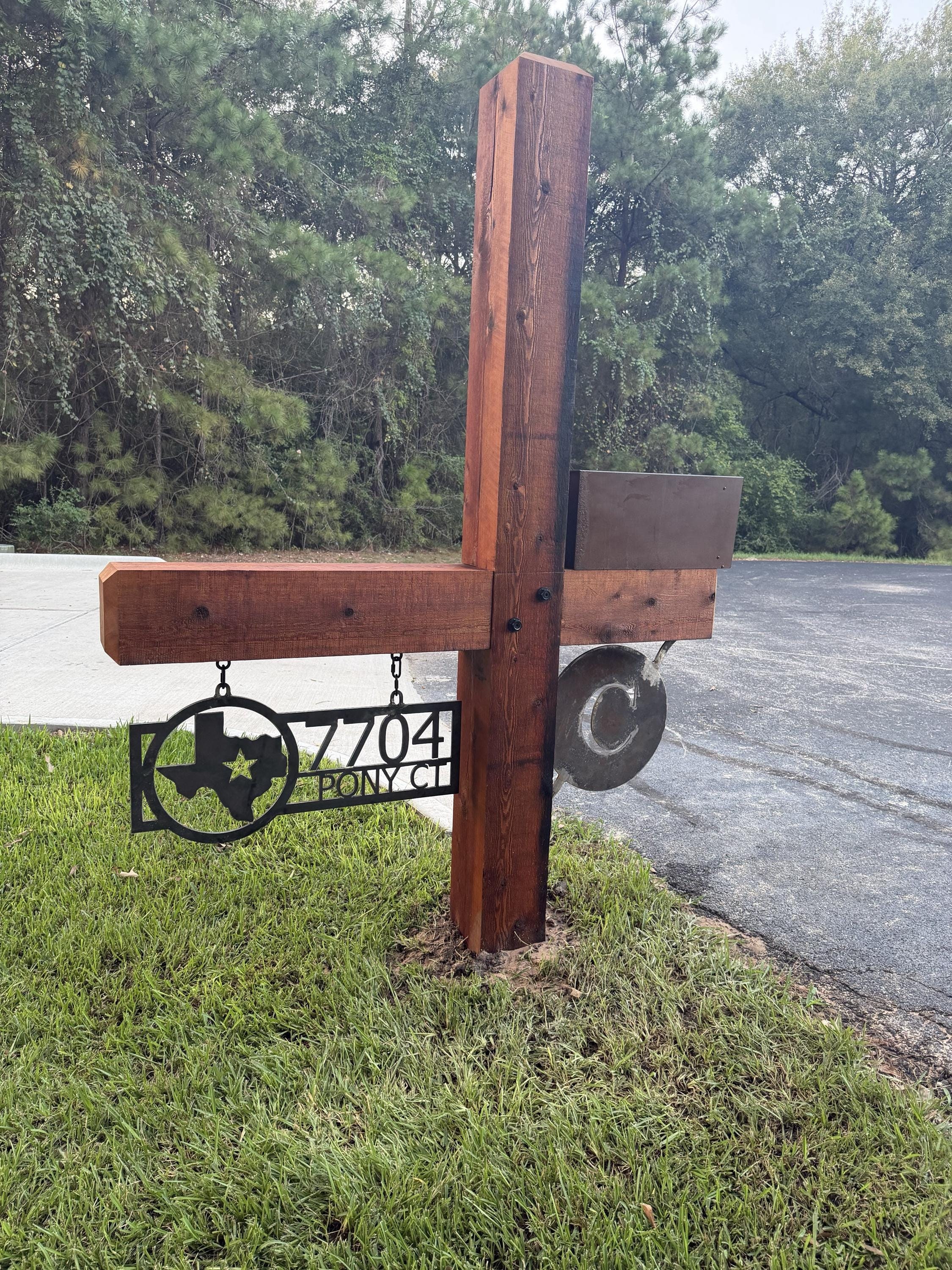 8x8 Rustic Cedar Wooden Mailbox Post: Customizable Rustic Outdoor Decor, view 4