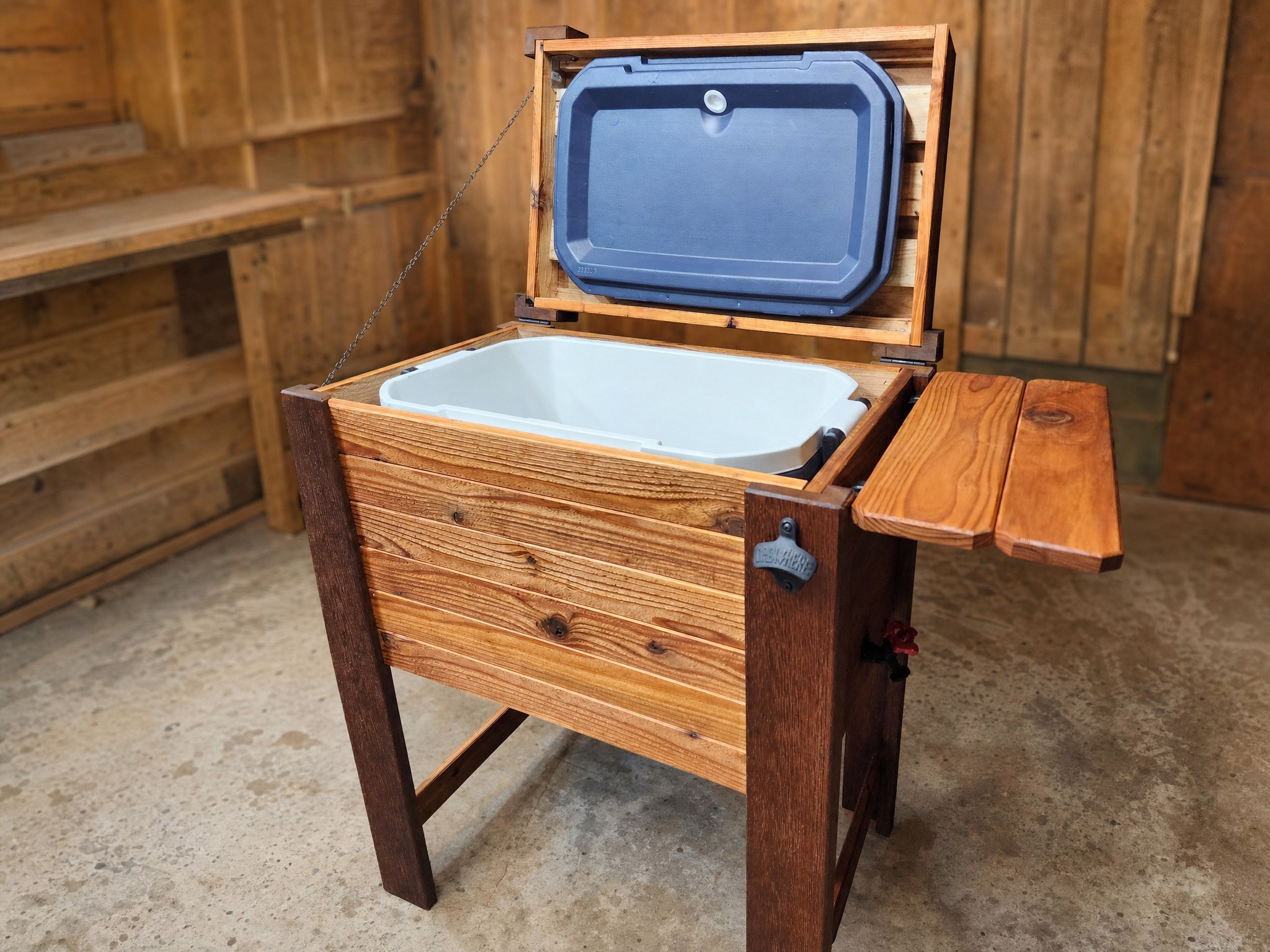 Ice Chest / Cooler Stand detail 2
