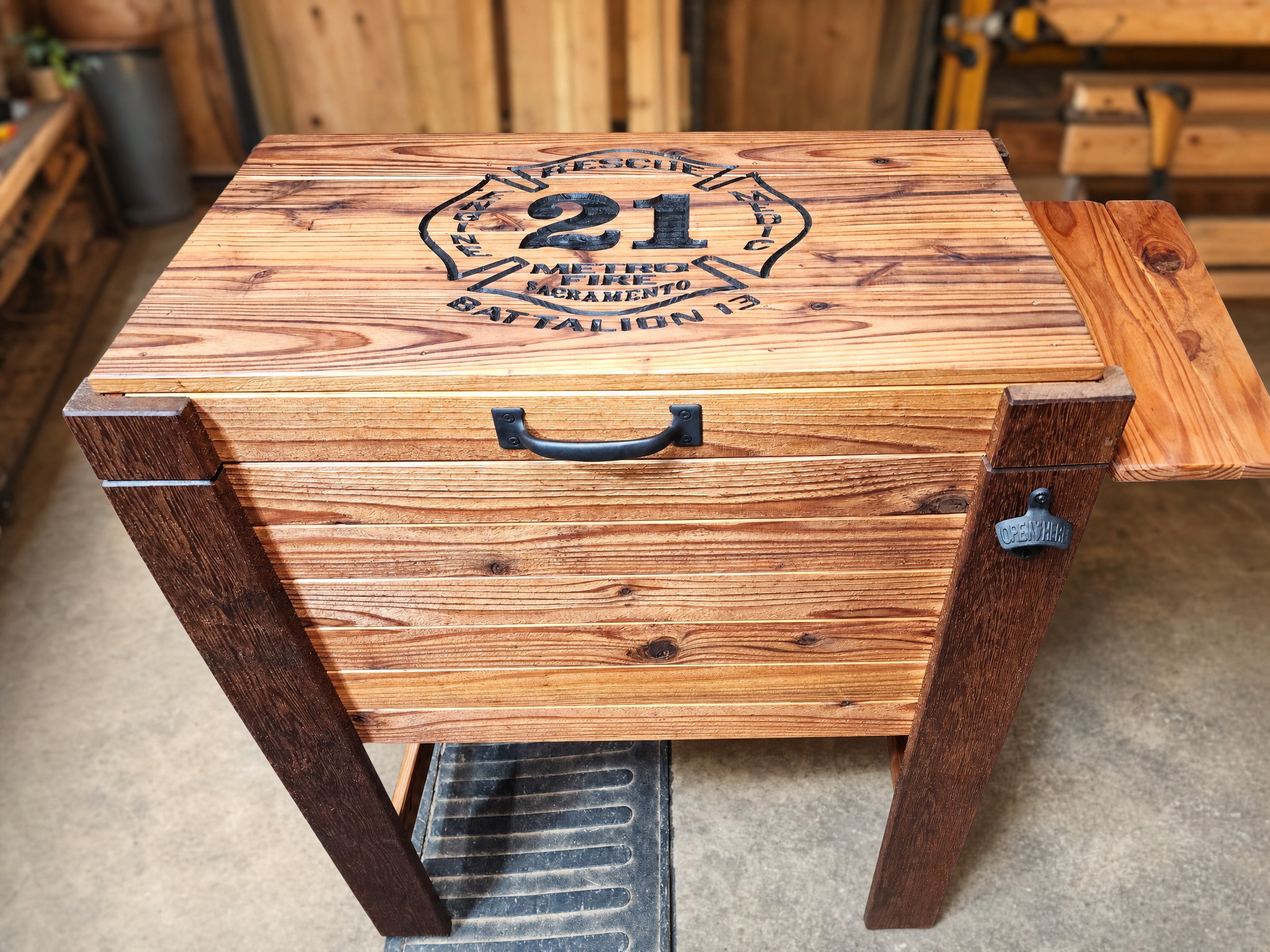 Ice Chest / Cooler Stand, view 4