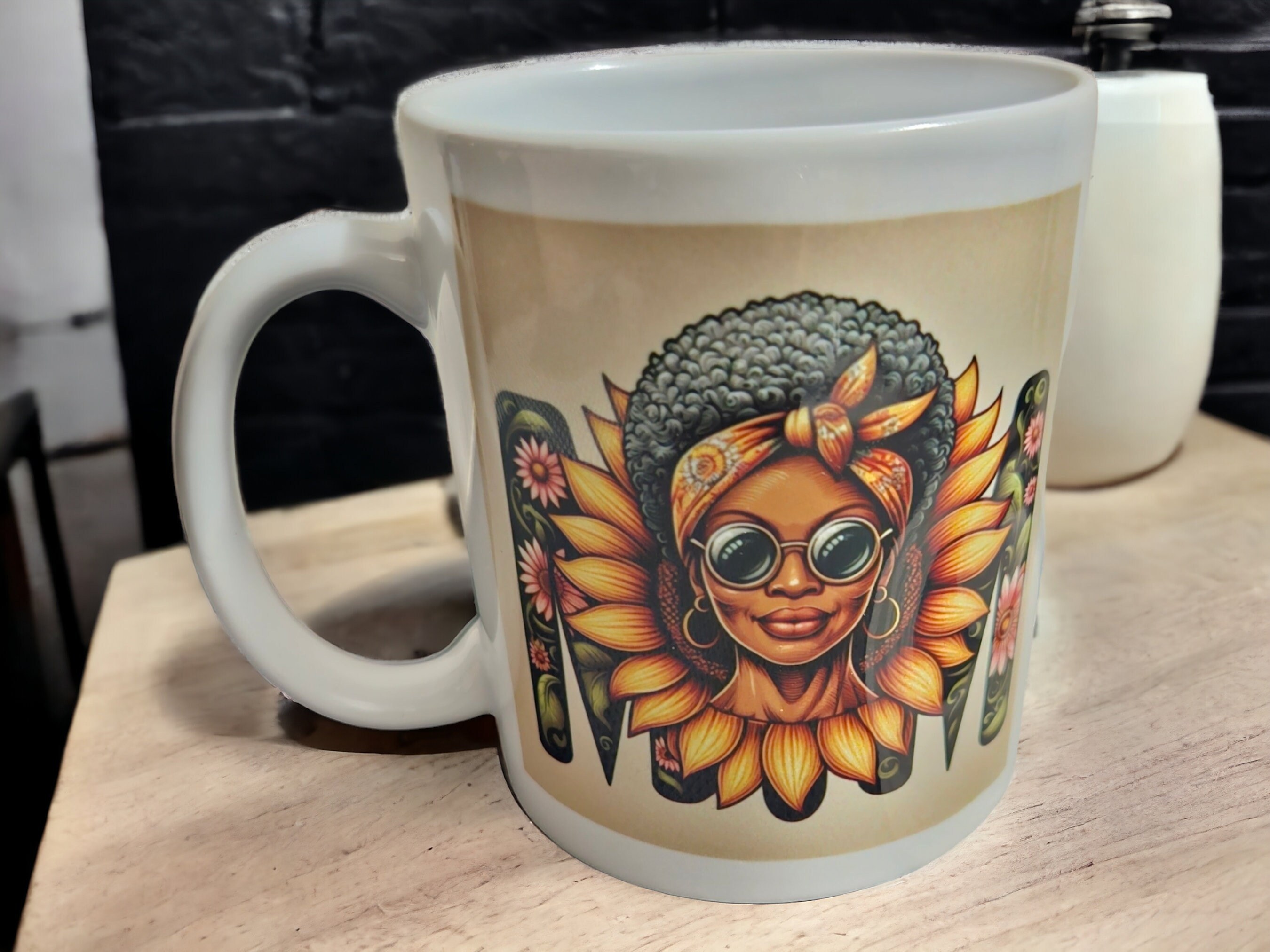 MOM Afrocentric Coffee Mug, Afro American Coffee Mug,Black Woman Boss