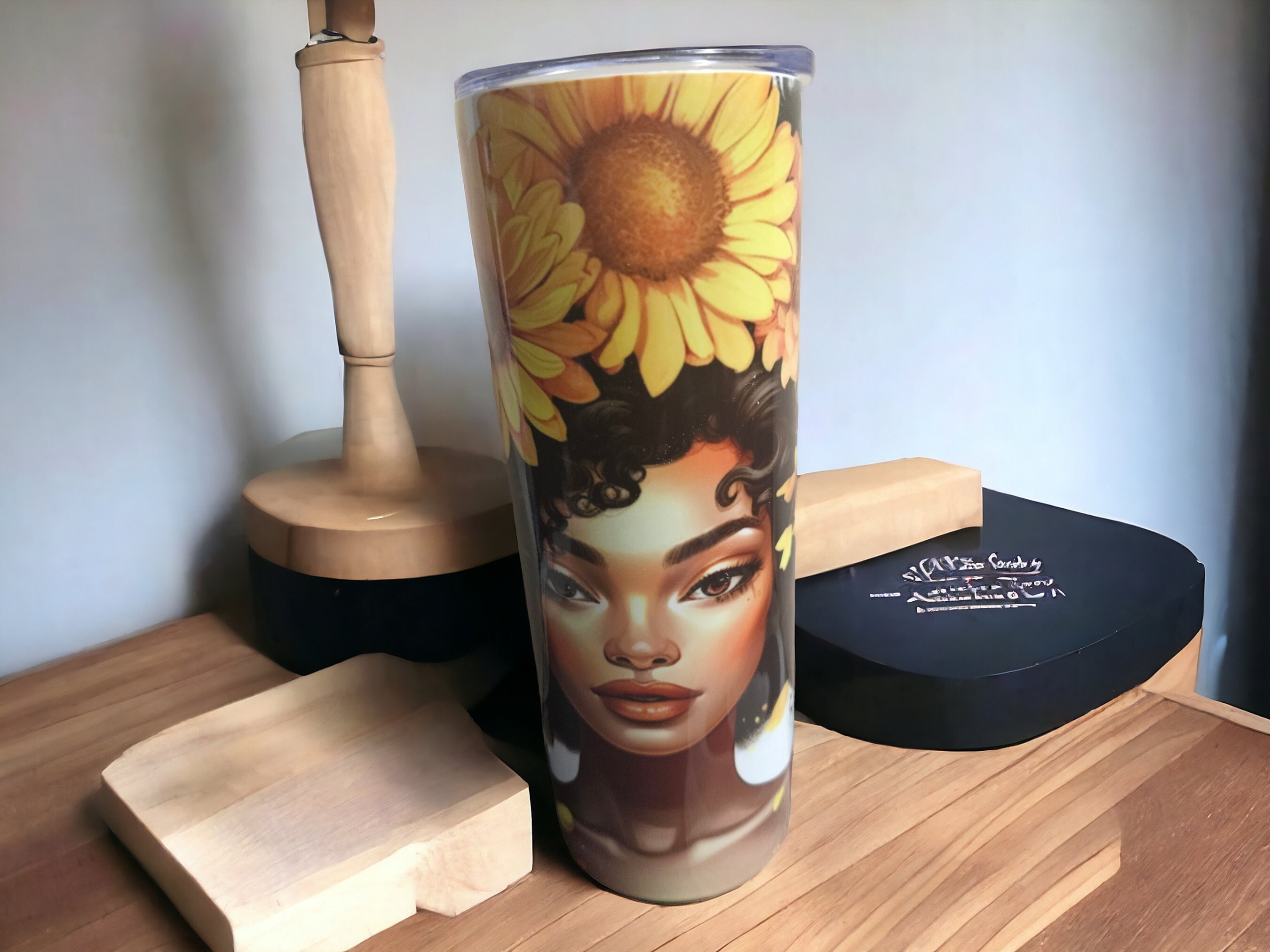 Chain Floral Majesty Afrocentric Tumbler,Afrocentric Woman 20oz Tumbler view 2