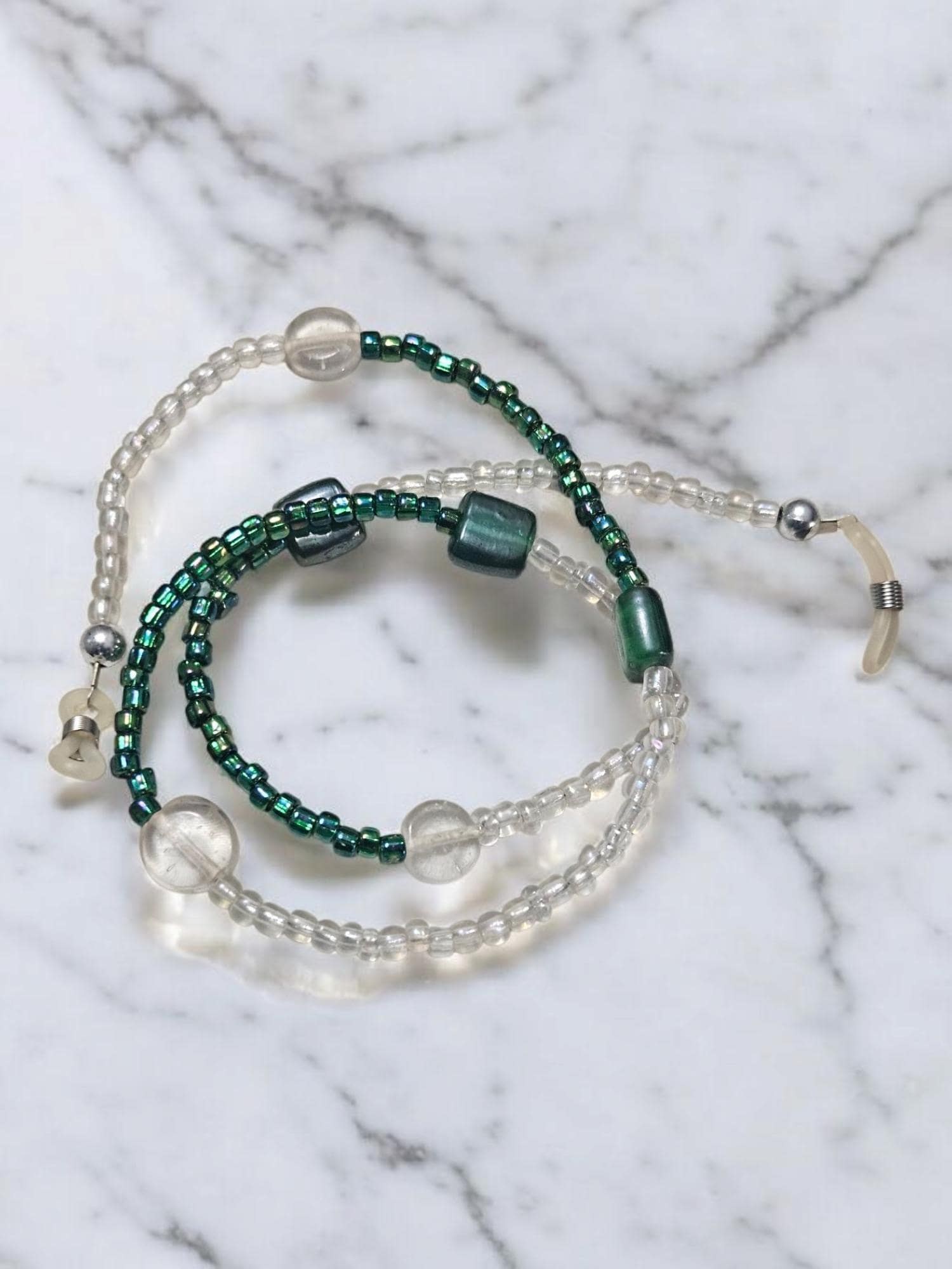 Elegant Beaded Eyeglass Chain – Stylish Glasses Holder for Women | Handmade Eyewear Accessory