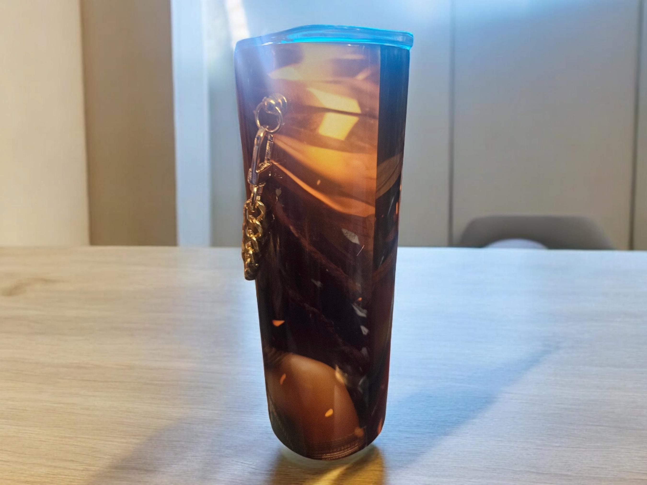 Chain Purse Afrocentric Woman 20 oz tumbler view 2