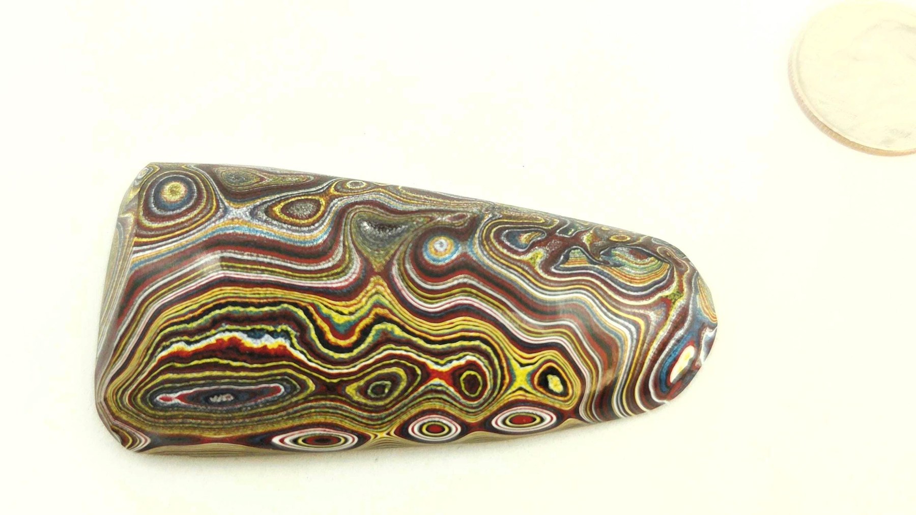 Corvette Cabochon / Outstanding Detailed Paint Flow, view 3