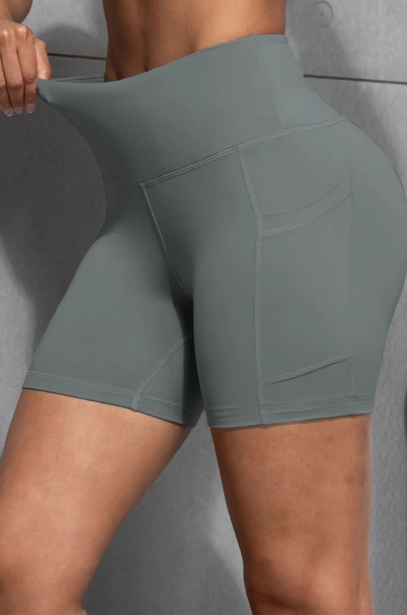 Golden Heir | Sports Yoga Shorts With Pockets - Gray
