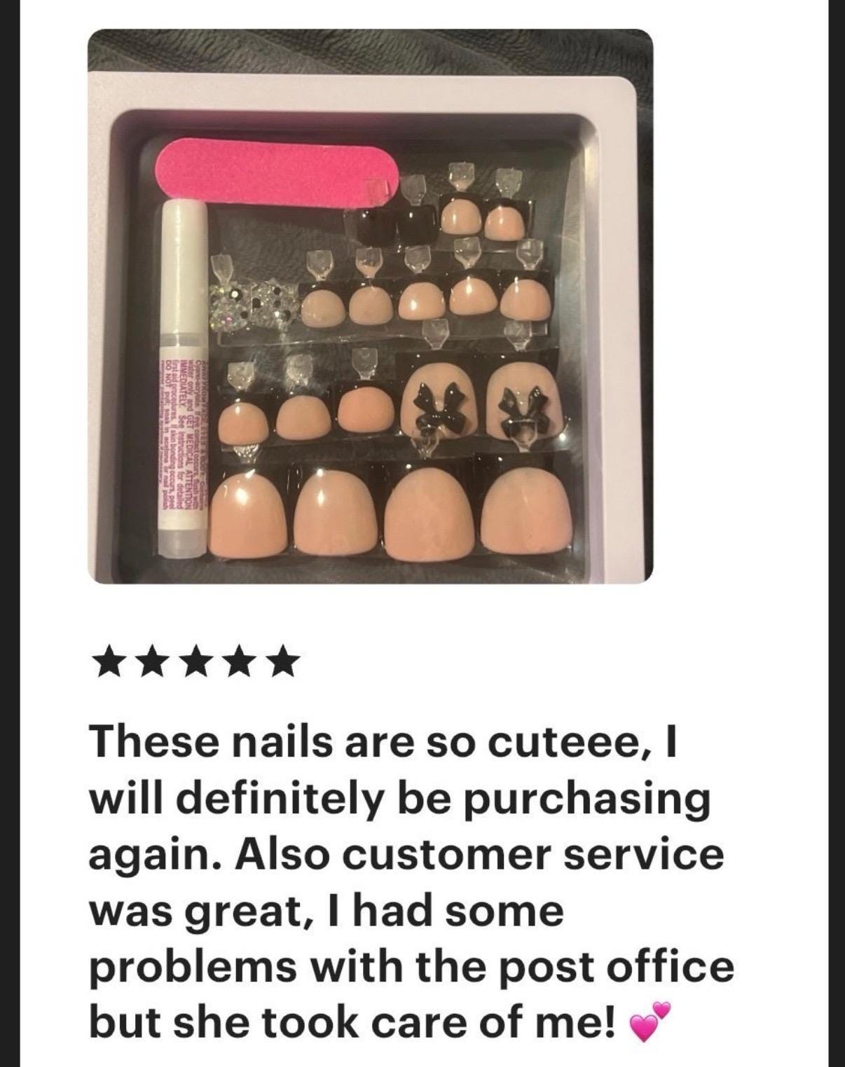 Press On Toe Nails: French Tip, Square or Rounded Shapes (16 Count), view 3