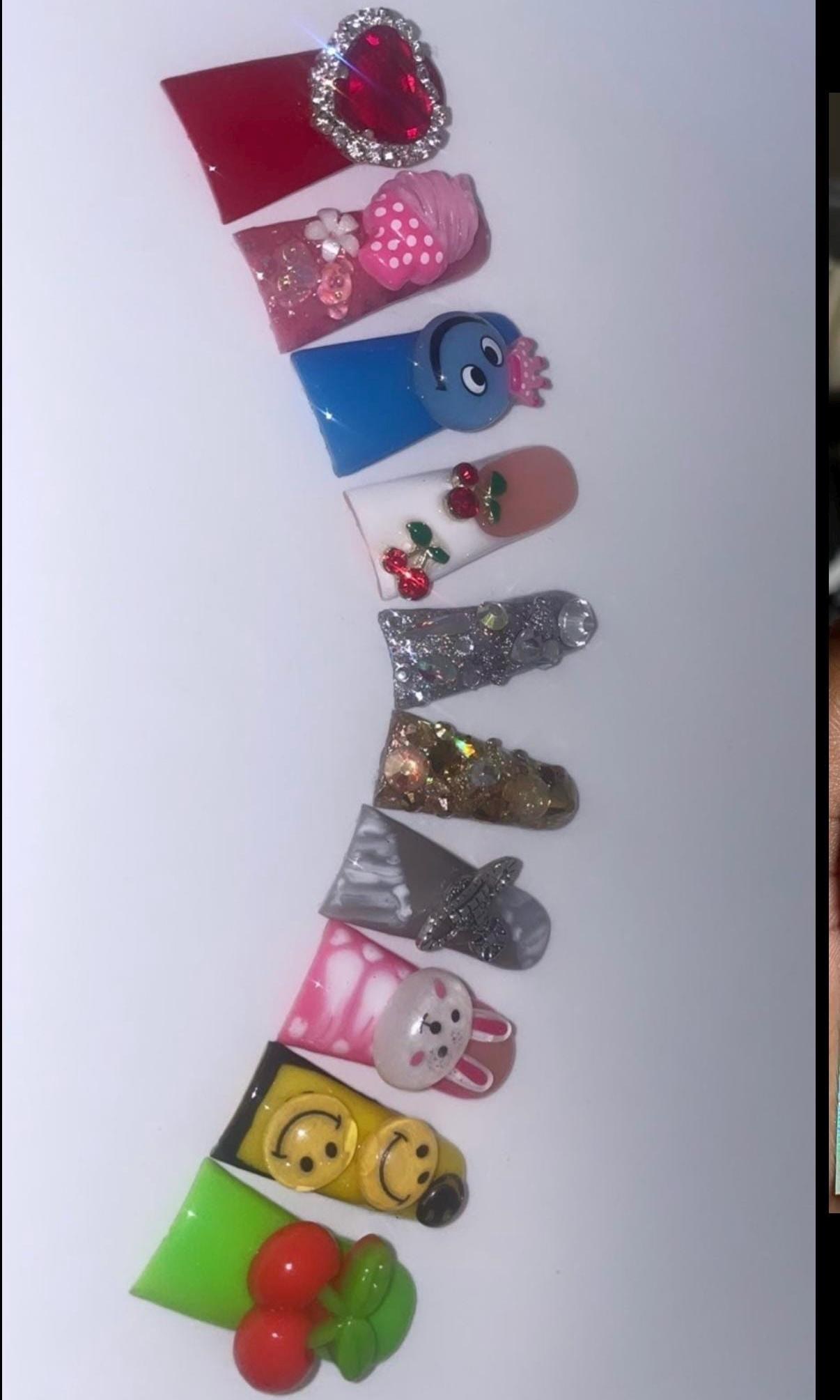 Custom Duck nails, view 8