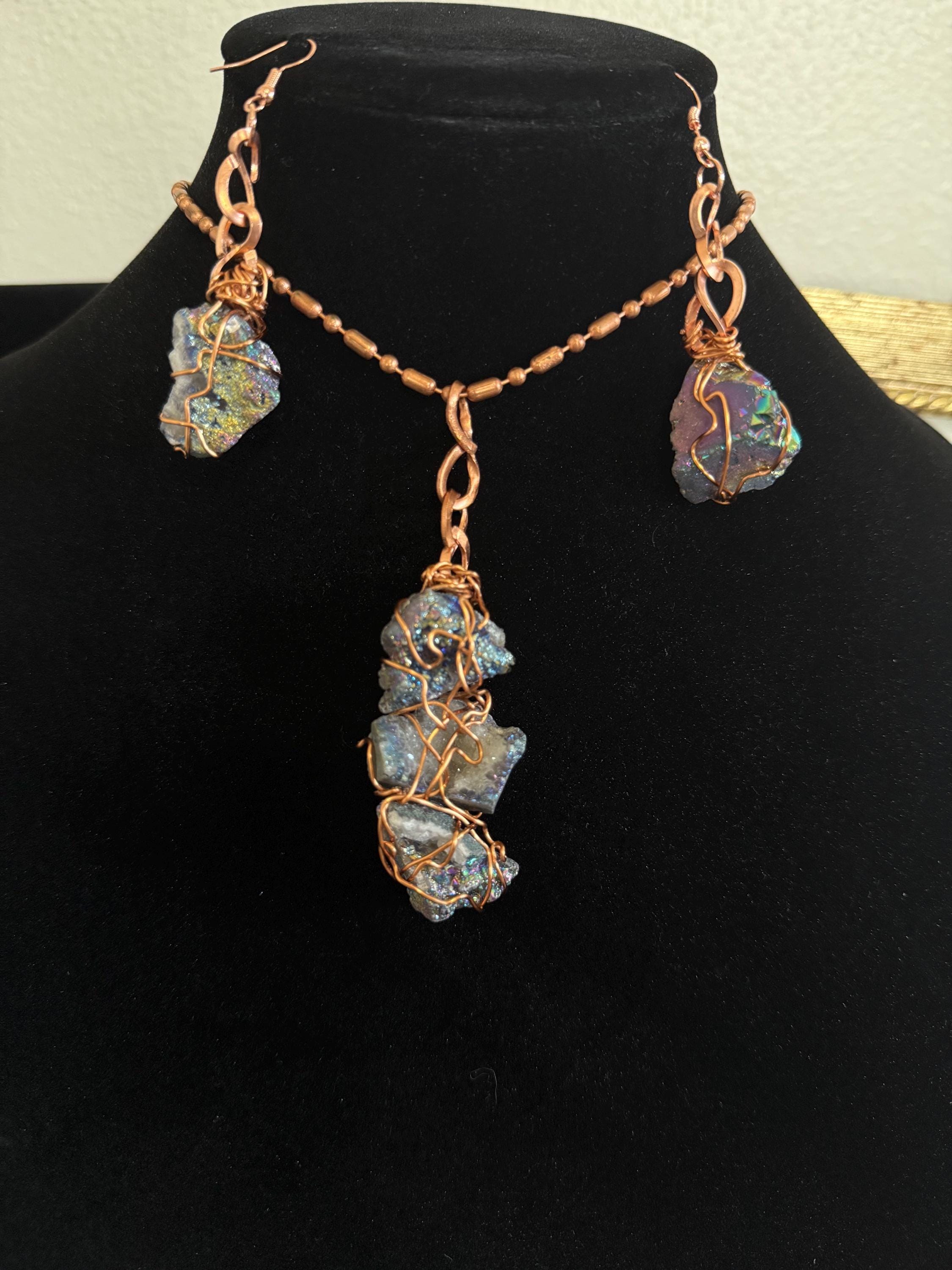 Rainbow/Aura Quartz Copper jewelry set, view 2