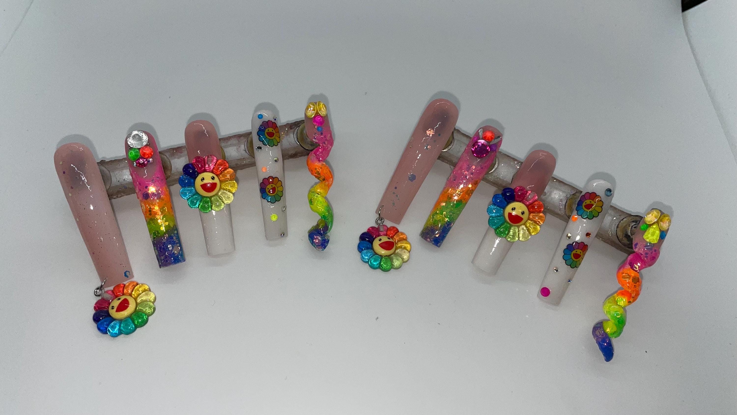 Happy flower acrylic nails