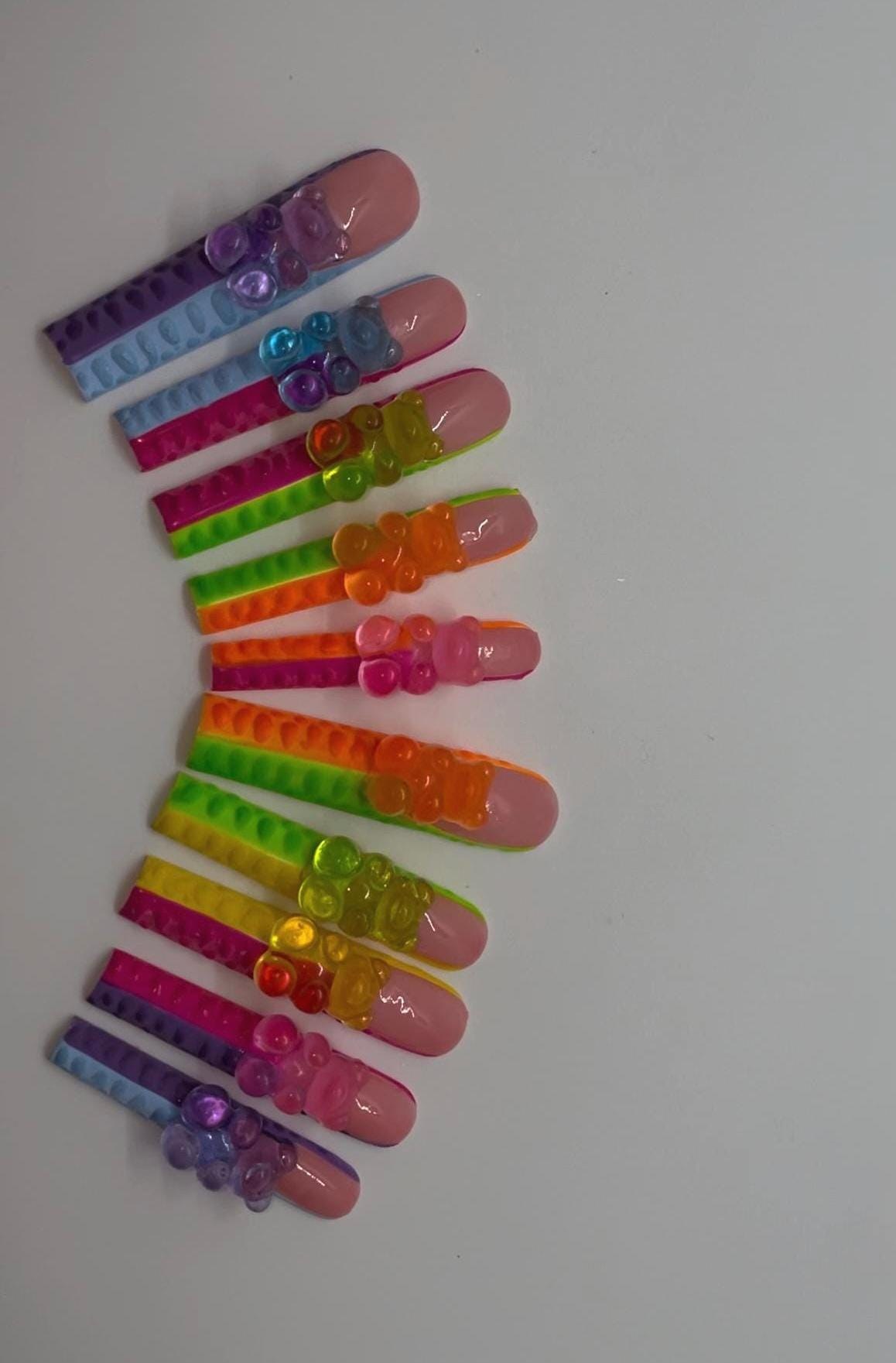 Gummybear acrylic set, view 4