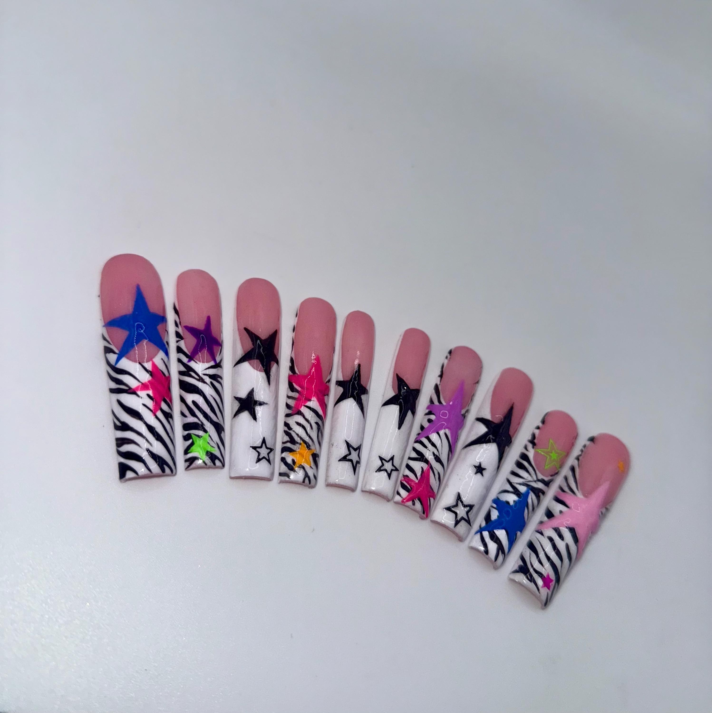 4xl acrylic zebra star set, view 3