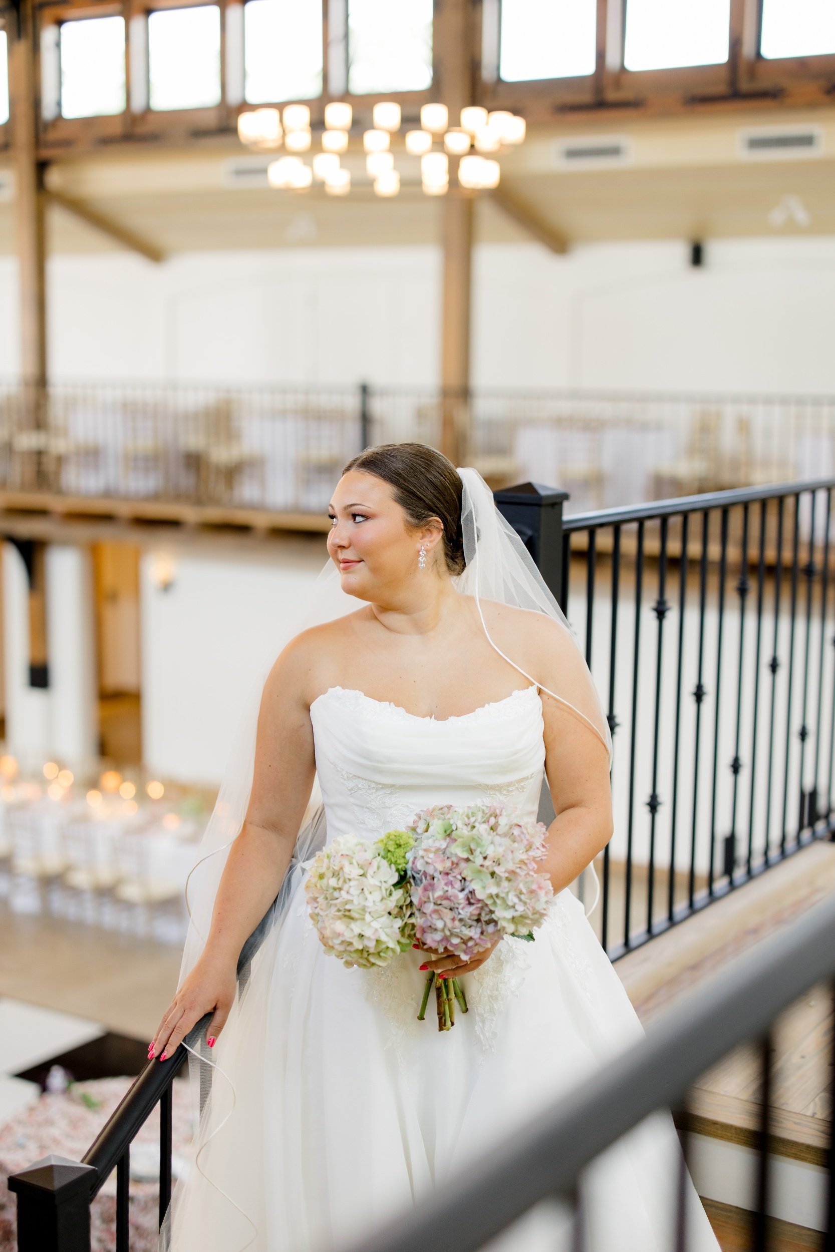 Bride wearing a textured wedding hairstyle