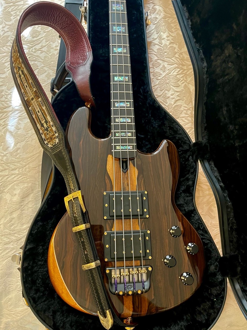Southwest Distinctions handmade leatherwork, gallery image 45