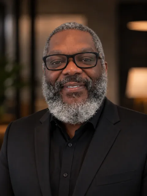 Lawrence Duke